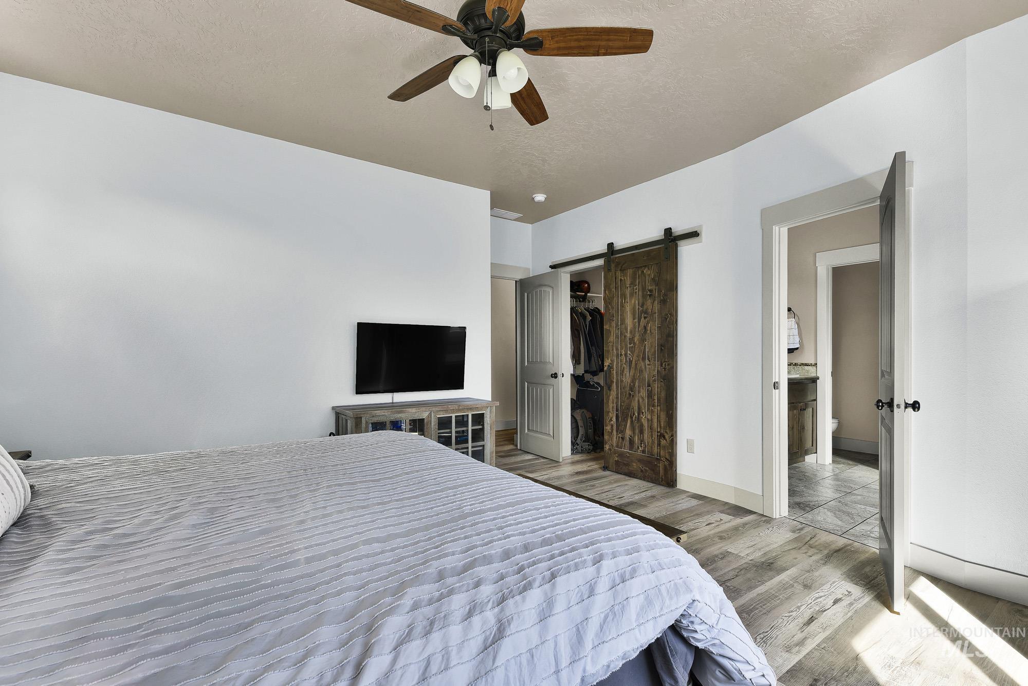 2657 E Basalt Ct., Nampa, Idaho 83686, 5 Bedrooms, 3 Bathrooms, Residential For Sale, Price $549,900,MLS 98983293