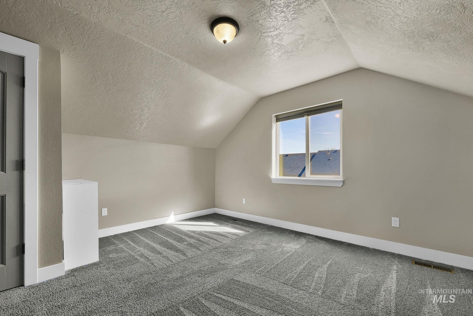 2657 E Basalt Ct., Nampa, Idaho 83686, 5 Bedrooms, 3 Bathrooms, Residential For Sale, Price $549,900,MLS 98983293