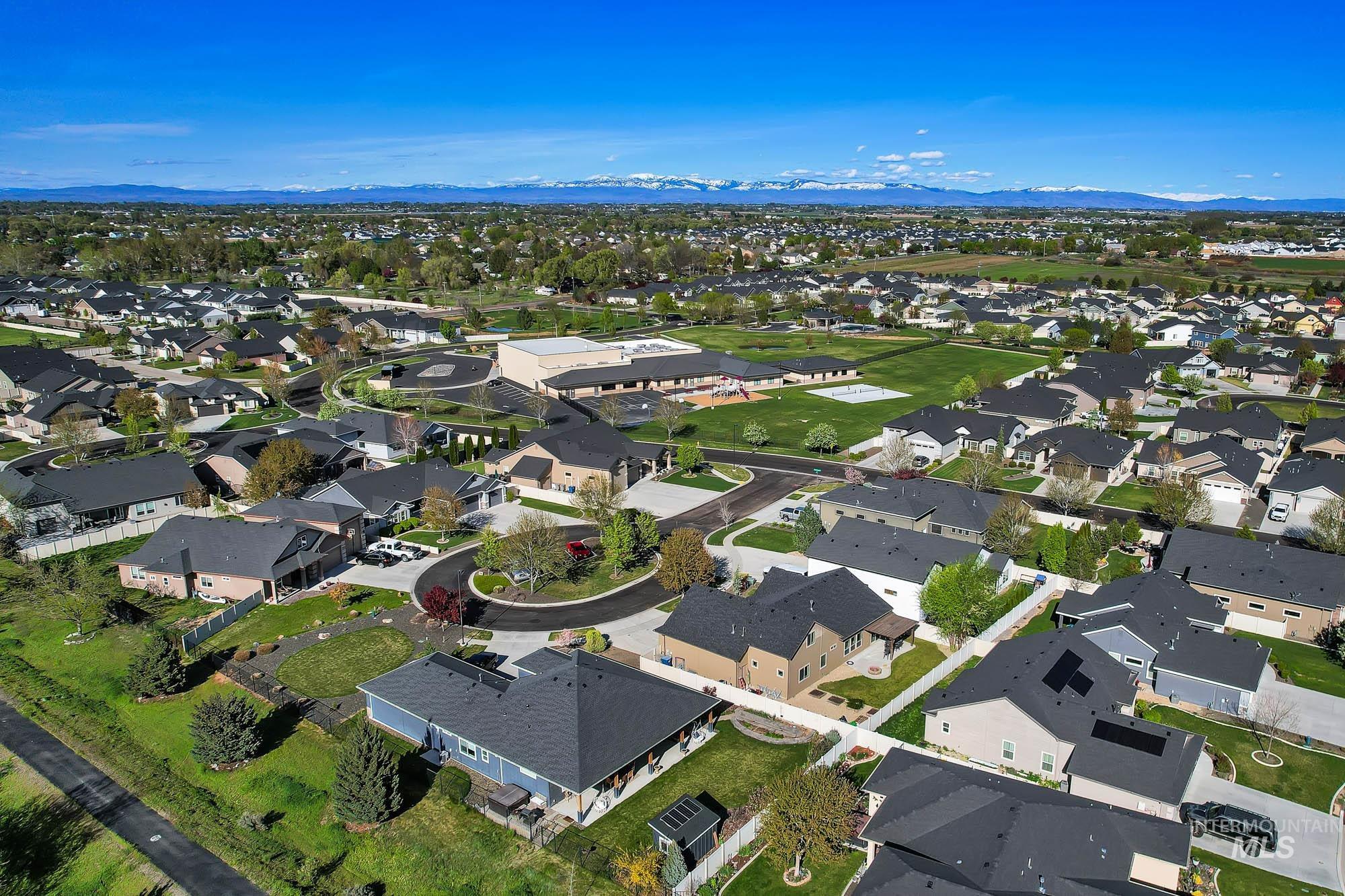 2657 E Basalt Ct., Nampa, Idaho 83686, 5 Bedrooms, 3 Bathrooms, Residential For Sale, Price $549,900,MLS 98983293