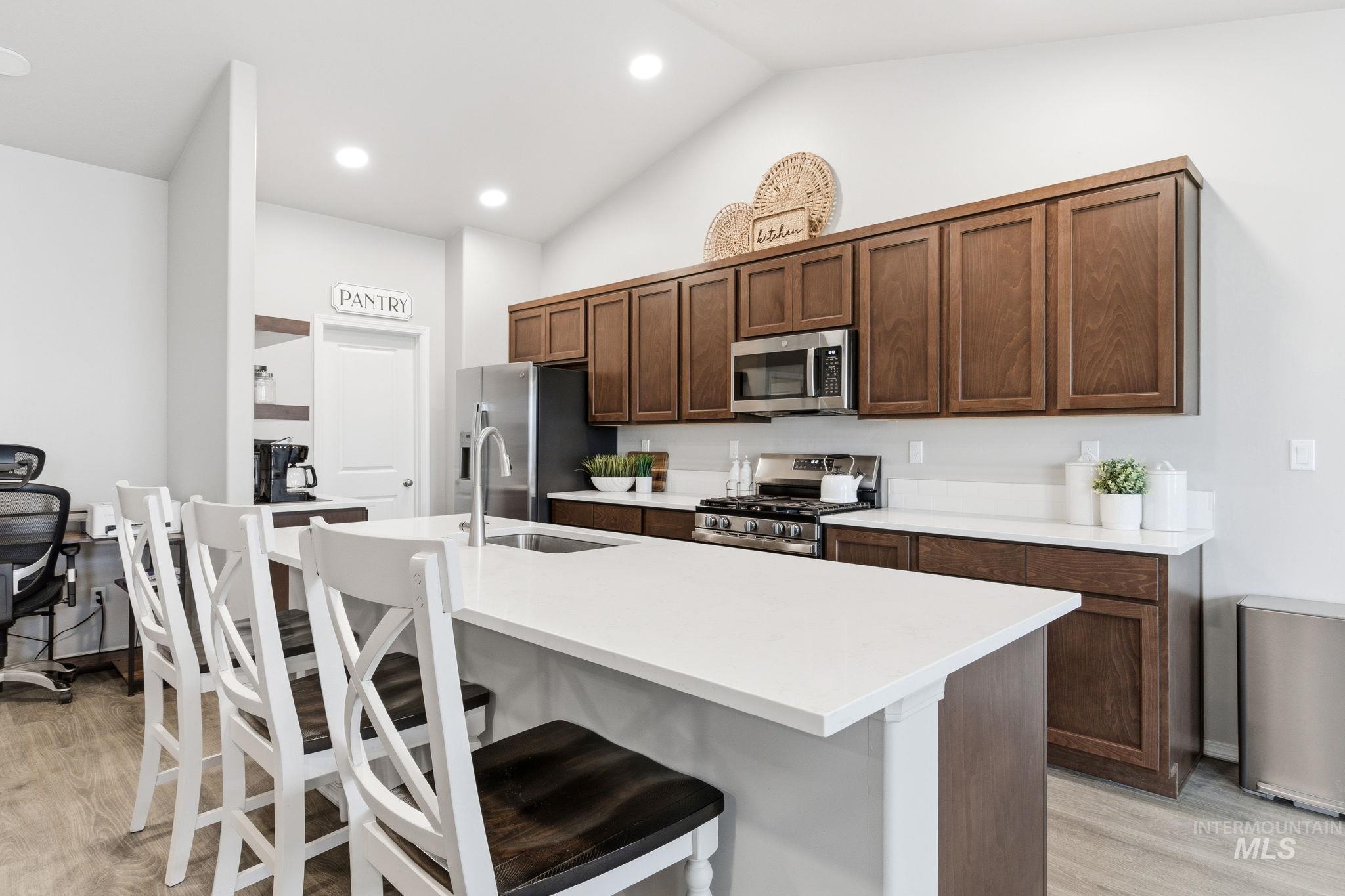 11455 Nora Drive, Caldwell, Idaho 83605, 4 Bedrooms, 3 Bathrooms, Residential For Sale, Price $479,900,MLS 98983295