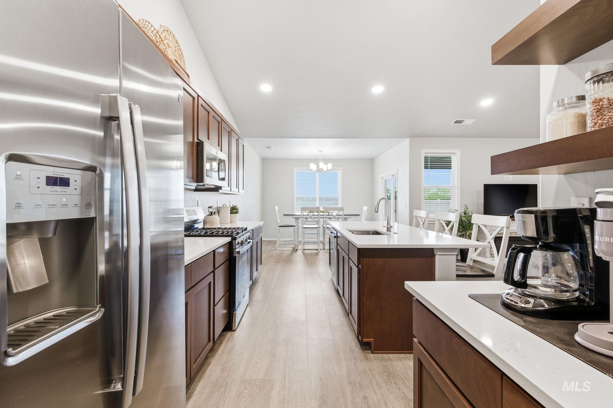 11455 Nora Drive, Caldwell, Idaho 83605, 4 Bedrooms, 3 Bathrooms, Residential For Sale, Price $479,900,MLS 98983295