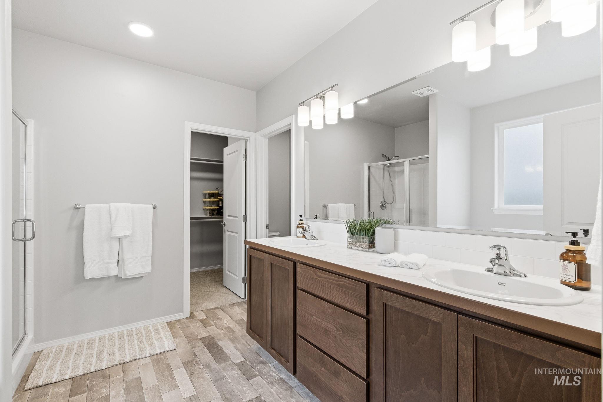 11455 Nora Drive, Caldwell, Idaho 83605, 4 Bedrooms, 3 Bathrooms, Residential For Sale, Price $479,900,MLS 98983295