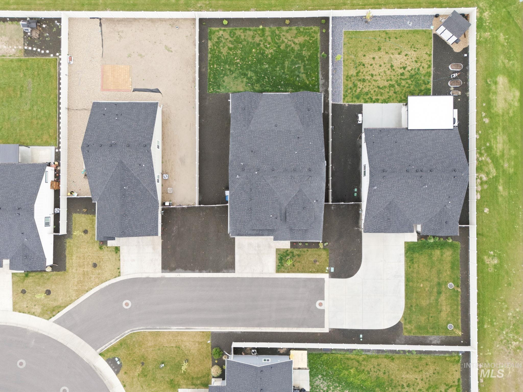 11455 Nora Drive, Caldwell, Idaho 83605, 4 Bedrooms, 3 Bathrooms, Residential For Sale, Price $479,900,MLS 98983295