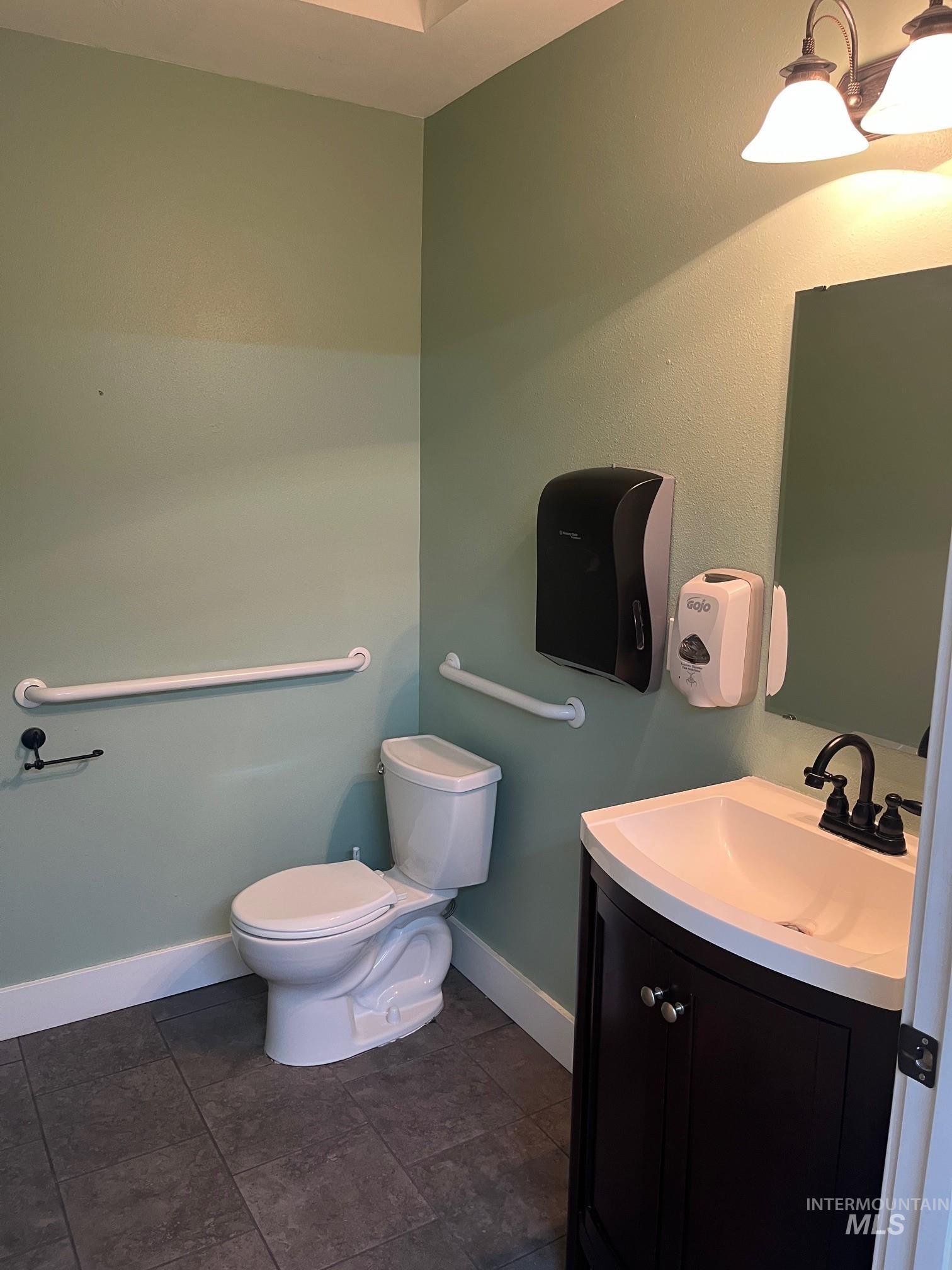 915 12th Ave South, Nampa, Idaho 83651, Business/Commercial For Sale, Price $499,900,MLS 98983296