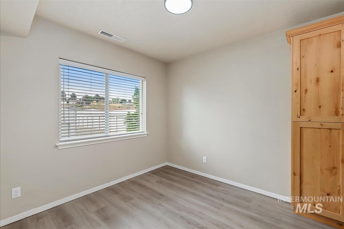 1521, 1527, 1535 W Alexandra Ln, Boise, Idaho 83705, 8 Bedrooms, 8 Bathrooms, Residential Income For Sale, Price $3,007,770,MLS 98983297