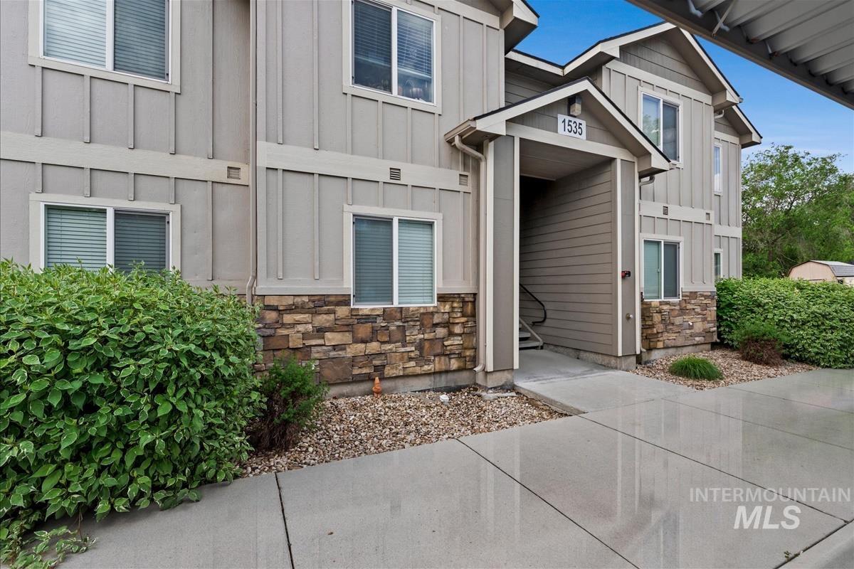 1521, 1527, 1535 W Alexandra Ln, Boise, Idaho 83705, 8 Bedrooms, 8 Bathrooms, Residential Income For Sale, Price $3,007,770,MLS 98983297