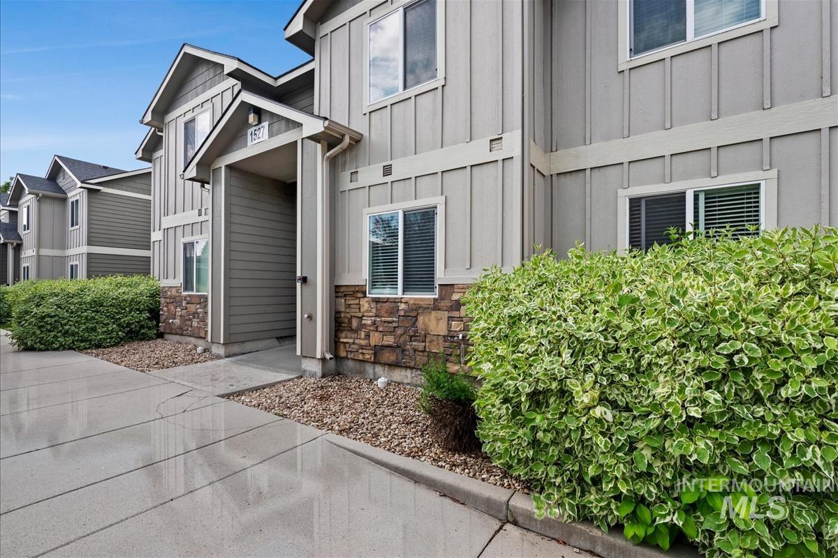 1521, 1527, 1535 W Alexandra Ln, Boise, Idaho 83705, 8 Bedrooms, 8 Bathrooms, Residential Income For Sale, Price $3,007,770,MLS 98983297