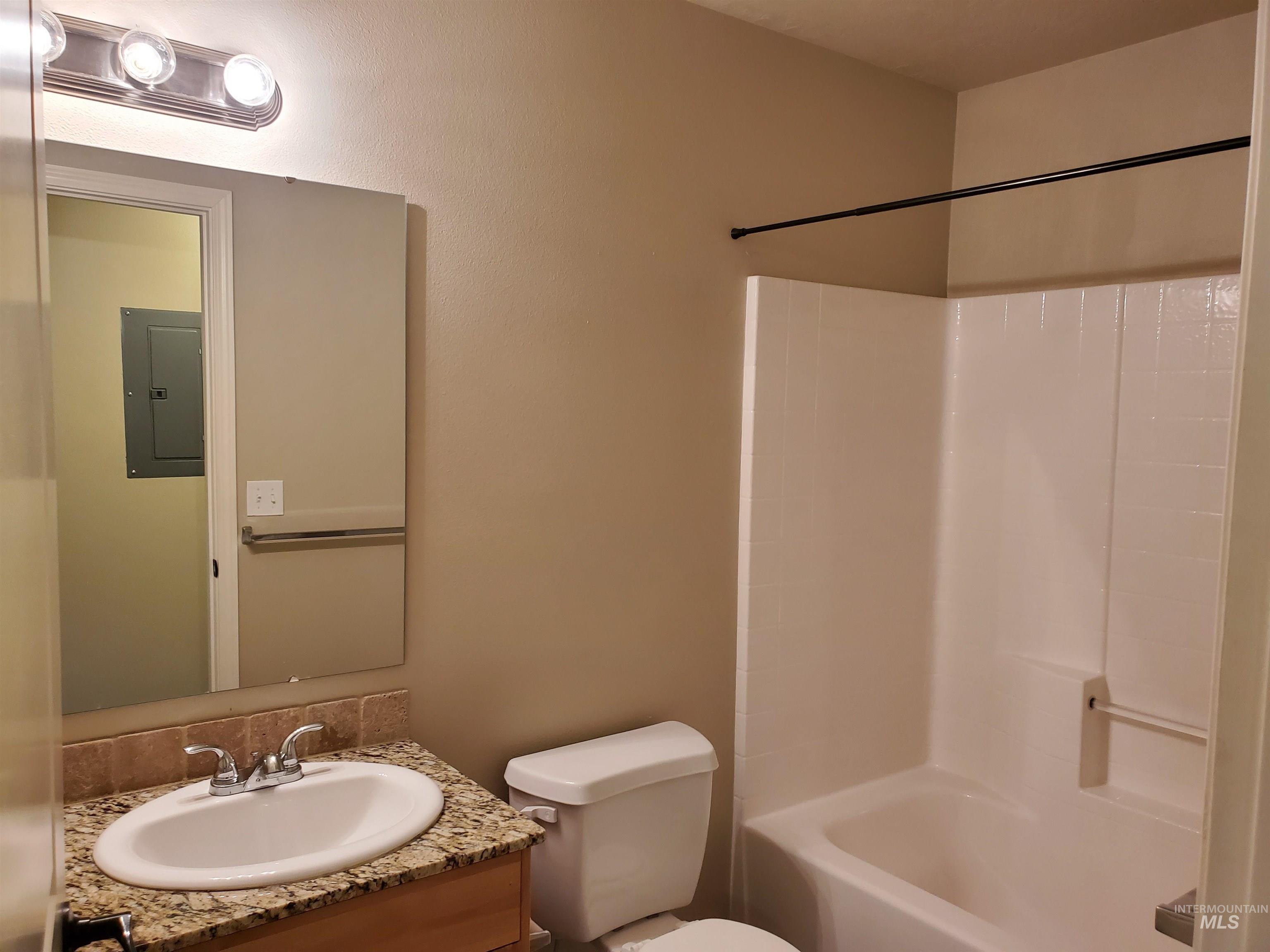 1521, 1527, 1535 W Alexandra Ln, Boise, Idaho 83705, 8 Bedrooms, 8 Bathrooms, Residential Income For Sale, Price $3,007,770,MLS 98983297