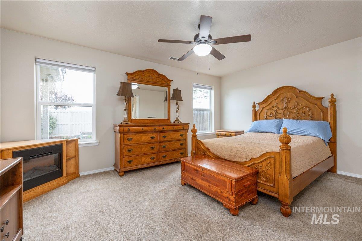 16203 Settlement Ave, Caldwell, Idaho 83607, 5 Bedrooms, 2.5 Bathrooms, Residential For Sale, Price $420,000,MLS 98983299