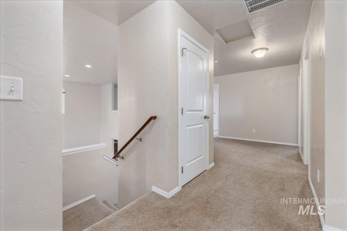 16203 Settlement Ave, Caldwell, Idaho 83607, 5 Bedrooms, 2.5 Bathrooms, Residential For Sale, Price $420,000,MLS 98983299