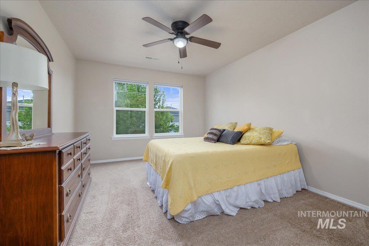 16203 Settlement Ave, Caldwell, Idaho 83607, 5 Bedrooms, 2.5 Bathrooms, Residential For Sale, Price $420,000,MLS 98983299