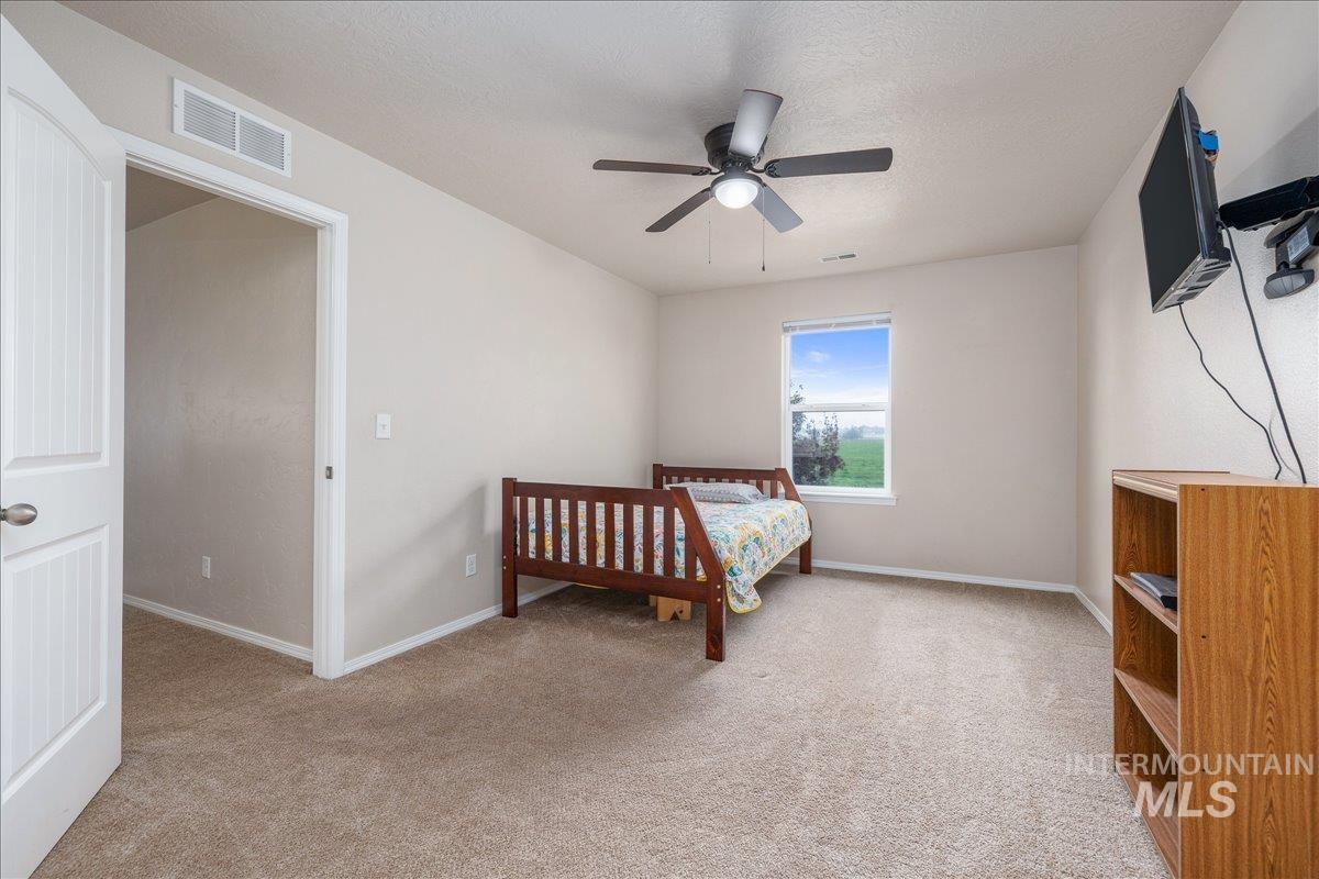 16203 Settlement Ave, Caldwell, Idaho 83607, 5 Bedrooms, 2.5 Bathrooms, Residential For Sale, Price $420,000,MLS 98983299