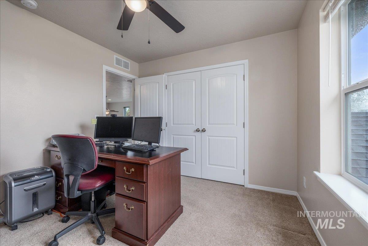 16203 Settlement Ave, Caldwell, Idaho 83607, 5 Bedrooms, 2.5 Bathrooms, Residential For Sale, Price $420,000,MLS 98983299