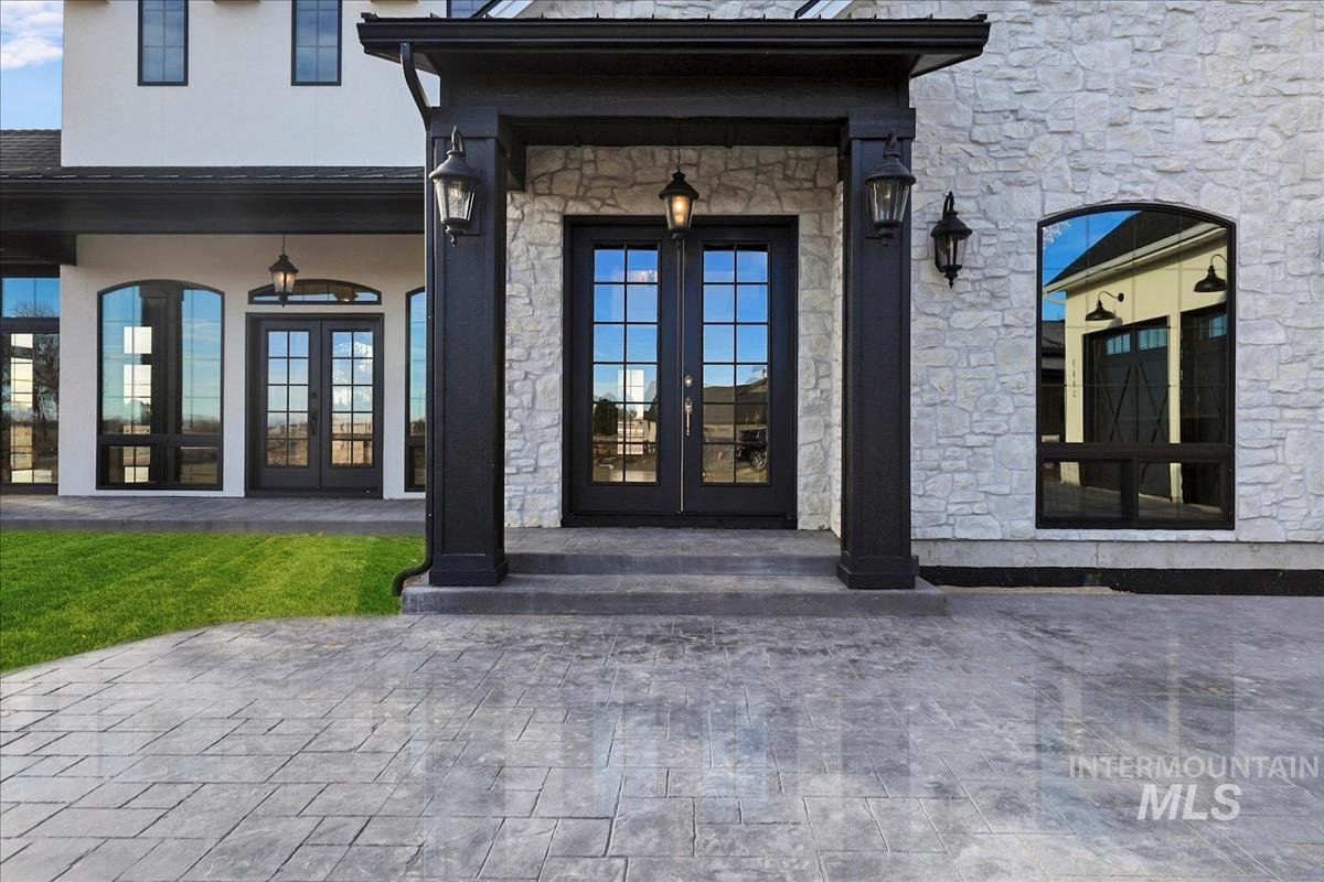 5909 E Greenhill Street, Nampa, Idaho 83686-6922, 4 Bedrooms, 3.5 Bathrooms, Residential For Sale, Price $2,190,000, 98983300