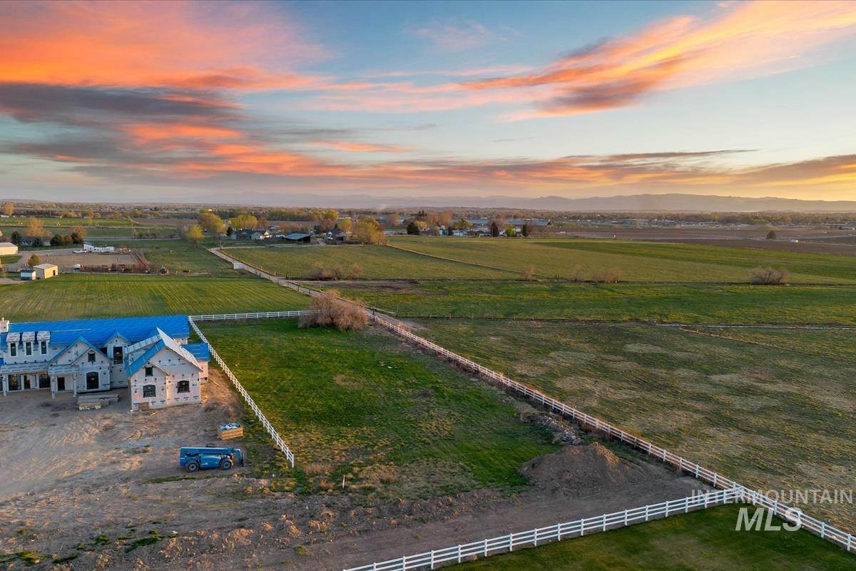 5909 E Greenhill Street, Nampa, Idaho 83686-6922, 4 Bedrooms, 3.5 Bathrooms, Residential For Sale, Price $2,190,000, 98983300