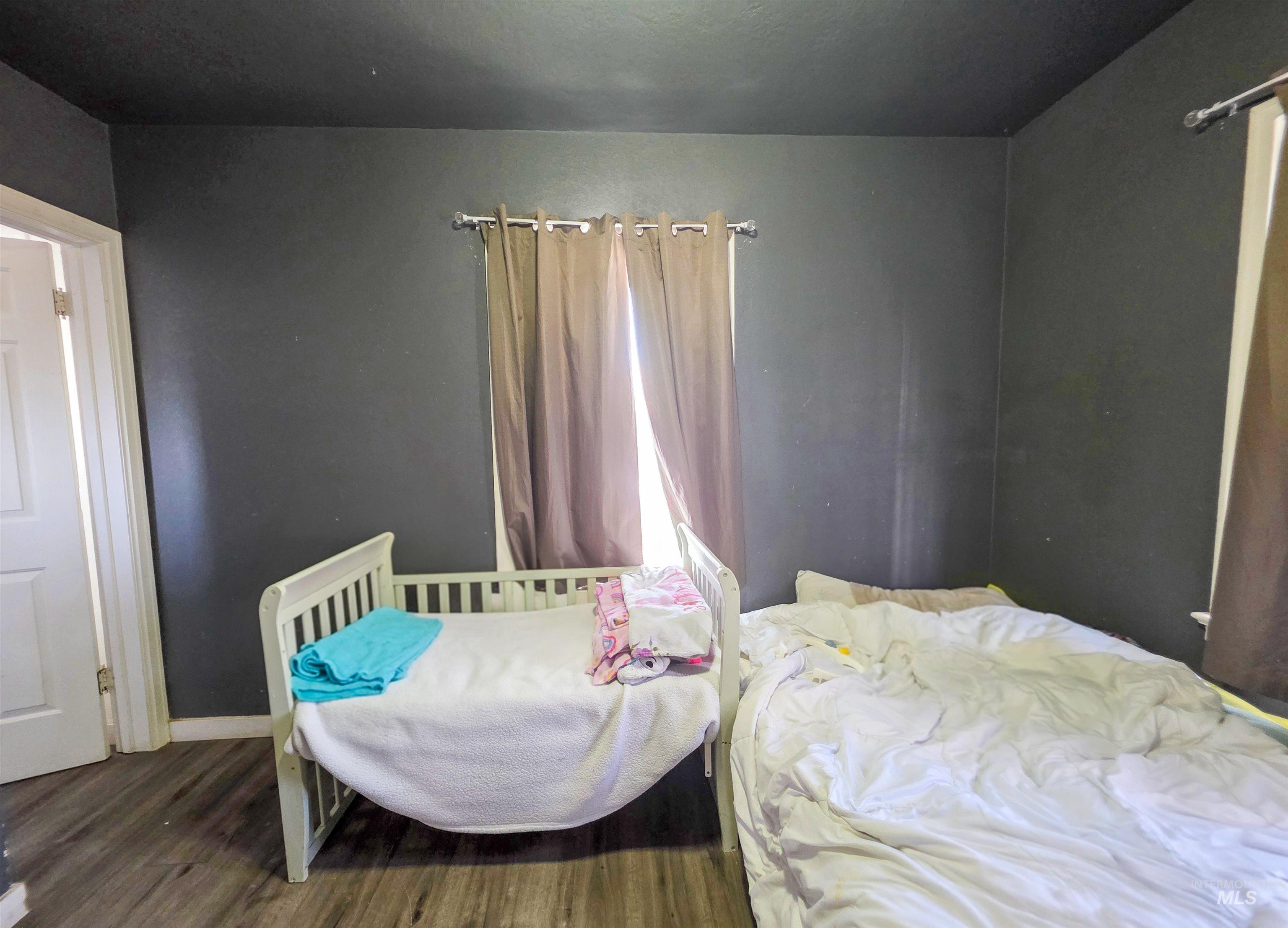 413 & 415 3rd ave N, Twin Falls, Idaho 83301, 2 Bedrooms, 1 Bathroom, Residential Income For Sale, Price $620,000,MLS 98983302