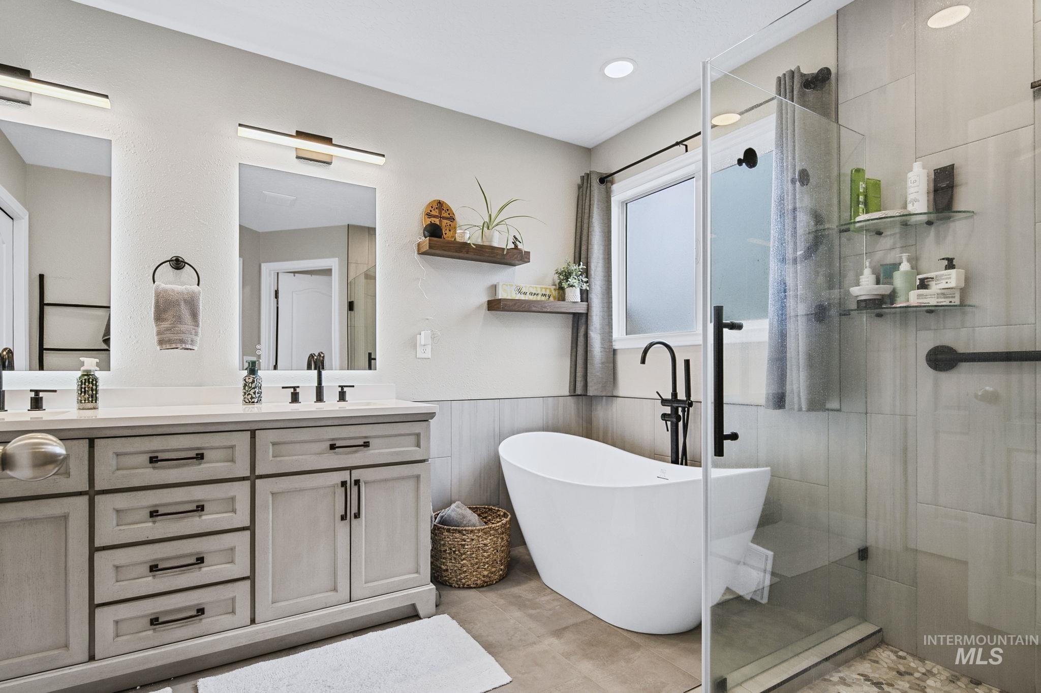 1474 W Brown Trout, Meridian, Idaho 83687, 3 Bedrooms, 2.5 Bathrooms, Residential For Sale, Price $488,000,MLS 98983304