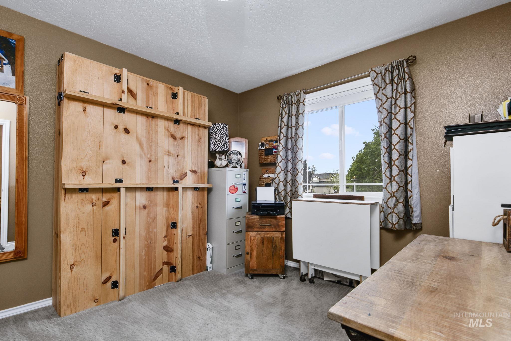 1474 W Brown Trout, Meridian, Idaho 83687, 3 Bedrooms, 2.5 Bathrooms, Residential For Sale, Price $488,000,MLS 98983304