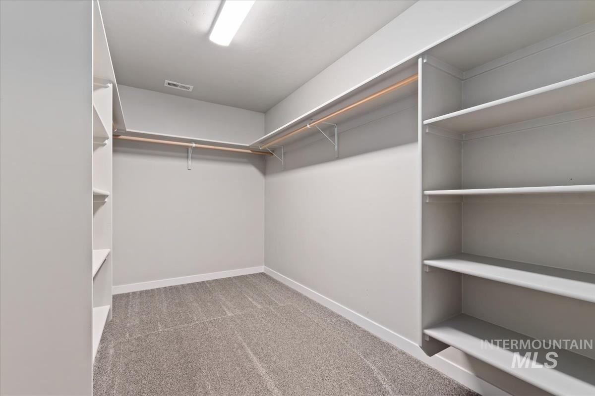 17389 N N Santimon Way, Nampa, Idaho 83687, 4 Bedrooms, 2.5 Bathrooms, Residential For Sale, Price $490,000,MLS 98983305