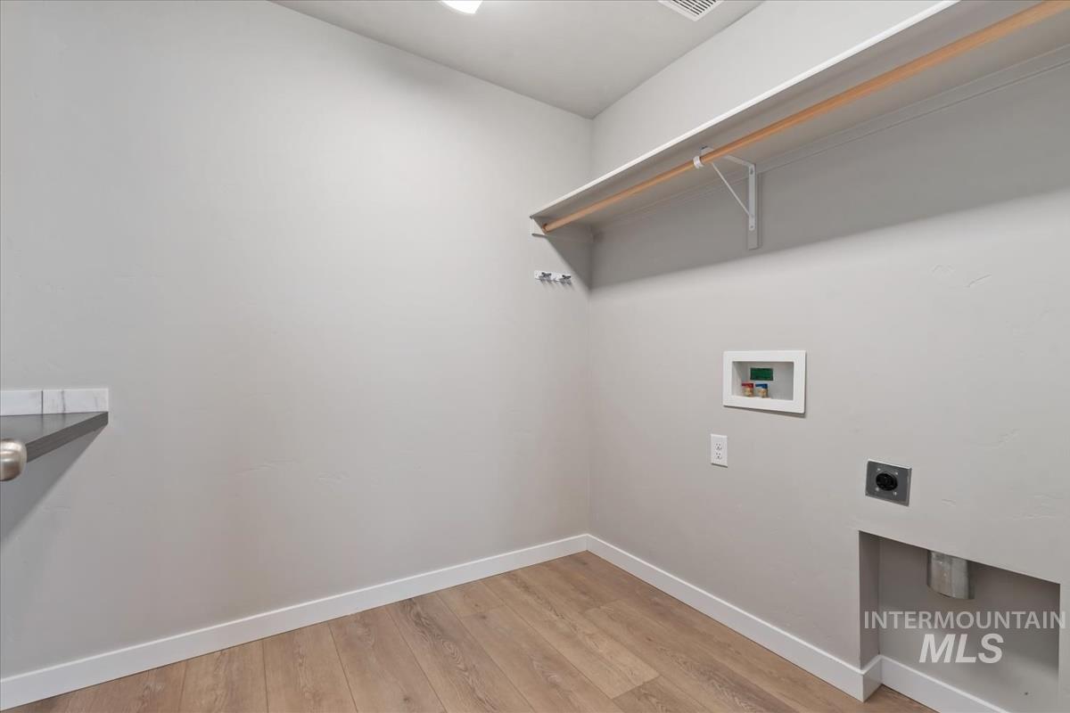 17389 N N Santimon Way, Nampa, Idaho 83687, 4 Bedrooms, 2.5 Bathrooms, Residential For Sale, Price $490,000,MLS 98983305