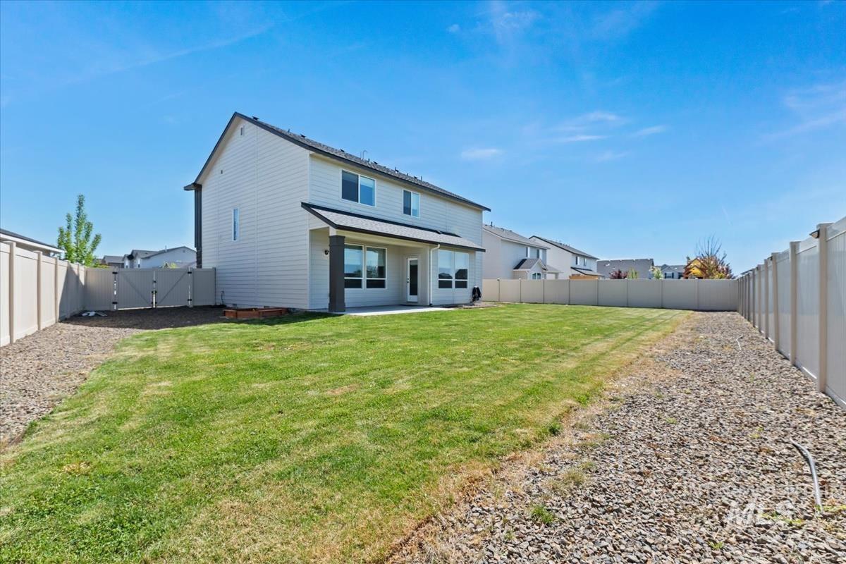 17389 N N Santimon Way, Nampa, Idaho 83687, 4 Bedrooms, 2.5 Bathrooms, Residential For Sale, Price $490,000,MLS 98983305