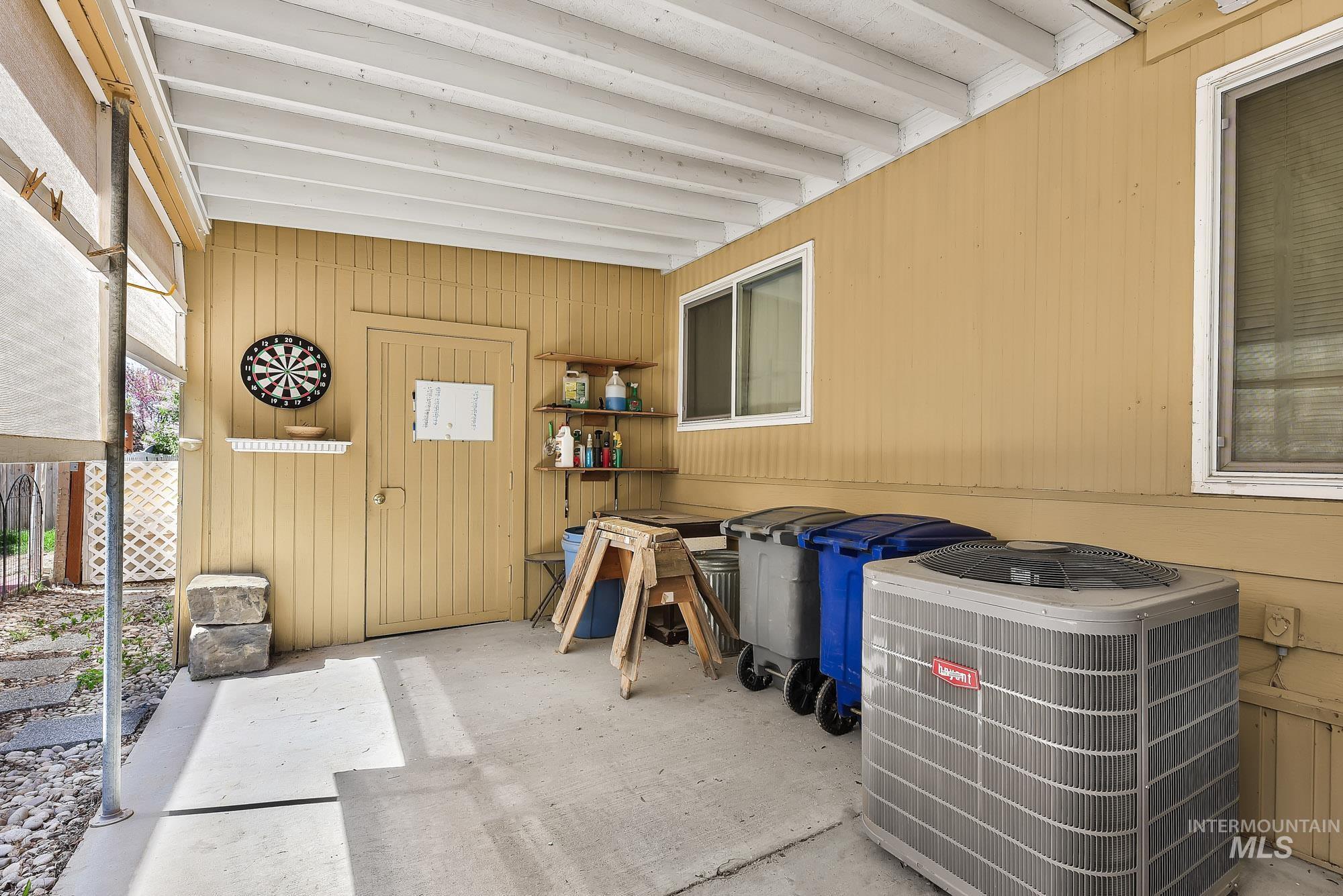 1715 W Flamingo Ave, Nampa, Idaho 83651, 2 Bedrooms, 2 Bathrooms, Residential For Sale, Price $75,000,MLS 98983307