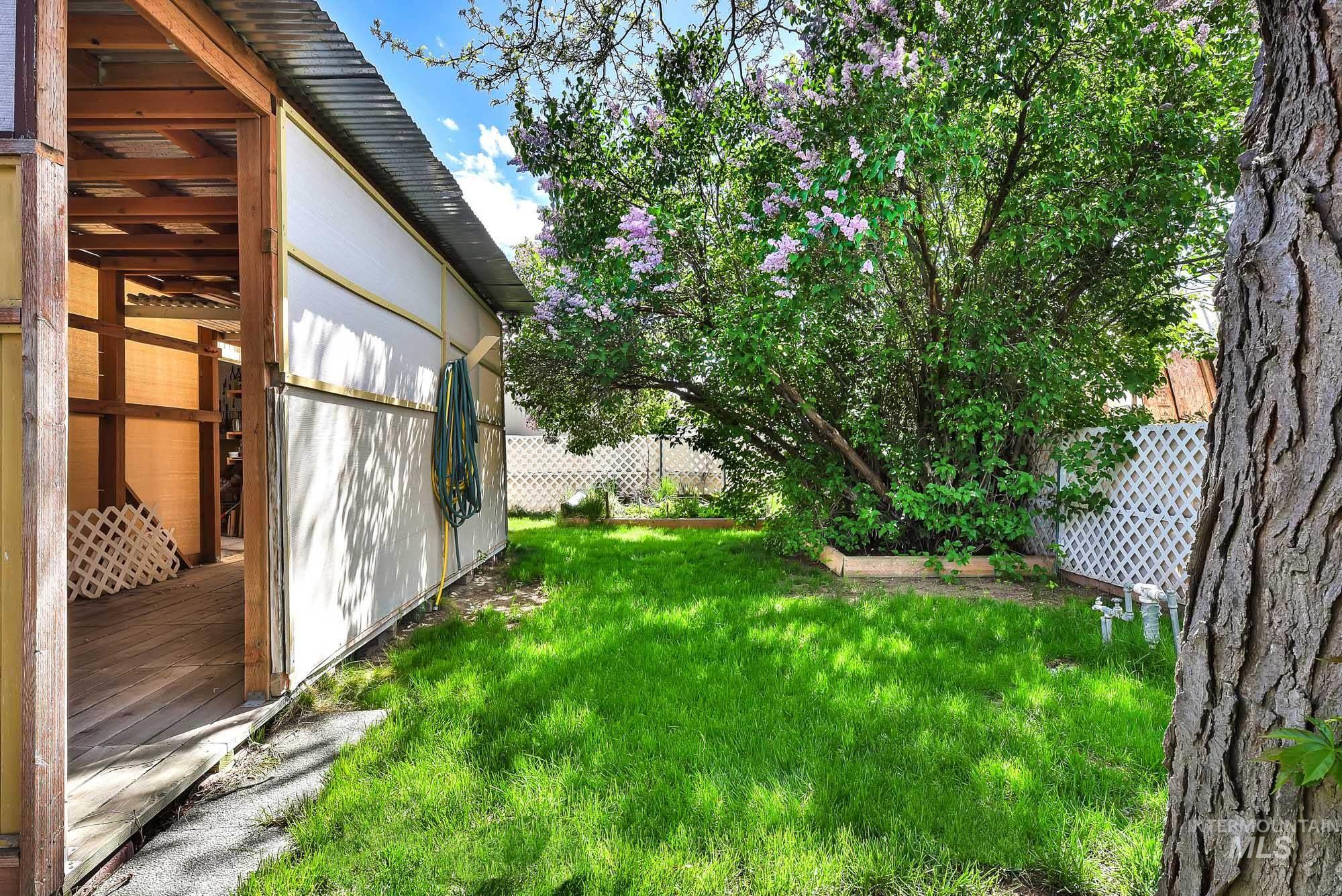 1715 W Flamingo Ave, Nampa, Idaho 83651, 2 Bedrooms, 2 Bathrooms, Residential For Sale, Price $75,000,MLS 98983307