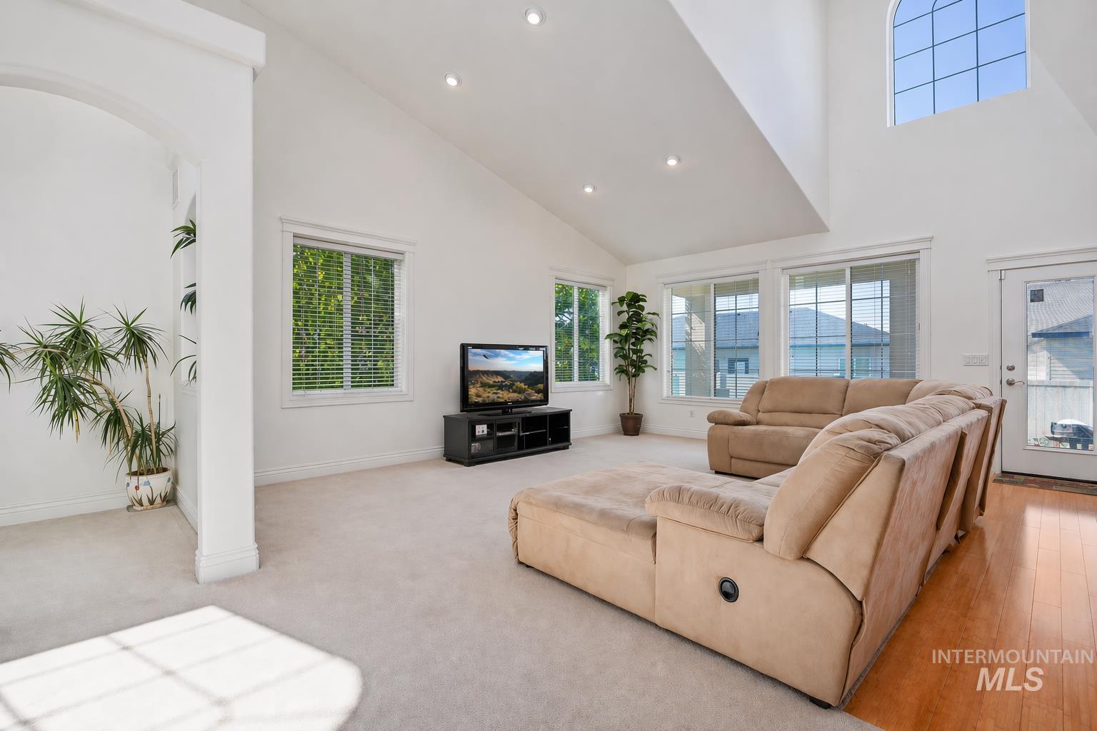 1446 Riverbend Pl, Twin Falls, Idaho 83301, 5 Bedrooms, 3.5 Bathrooms, Residential For Sale, Price $649,900, 98983309