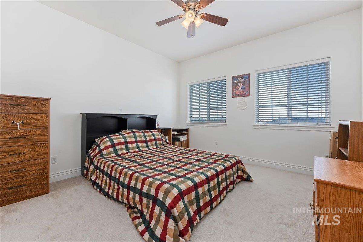 1446 Riverbend Pl, Twin Falls, Idaho 83301, 5 Bedrooms, 3.5 Bathrooms, Residential For Sale, Price $649,900, 98983309