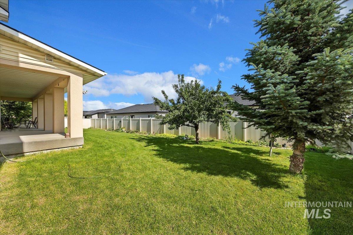 1446 Riverbend Pl, Twin Falls, Idaho 83301, 5 Bedrooms, 3.5 Bathrooms, Residential For Sale, Price $649,900, 98983309