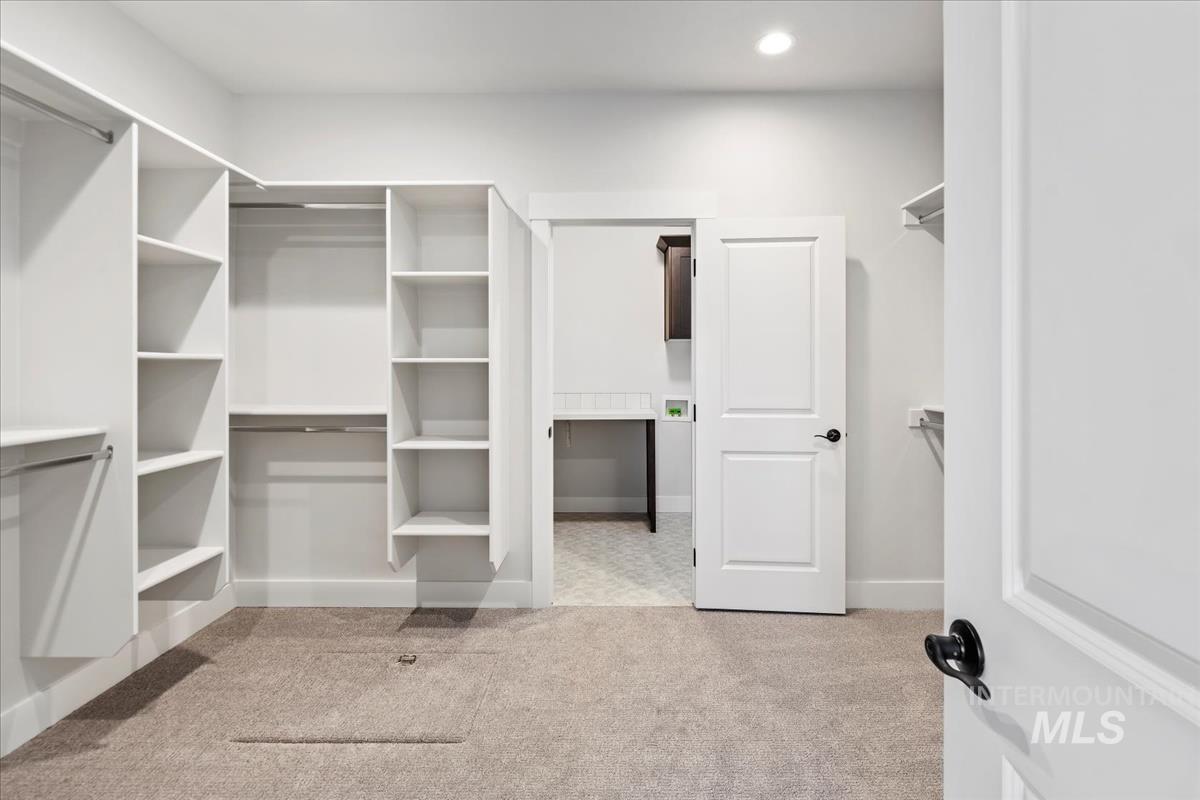 2205 E Padstow St, Kuna, Idaho 83634, 3 Bedrooms, 2.5 Bathrooms, Residential For Sale, Price $729,880, 98983313