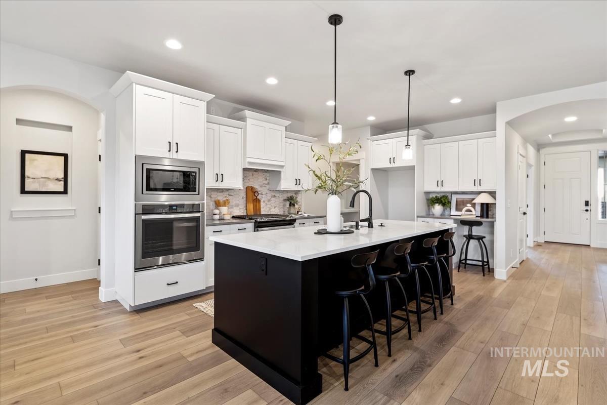 2205 E Padstow St, Kuna, Idaho 83634, 3 Bedrooms, 2.5 Bathrooms, Residential For Sale, Price $729,880, 98983313