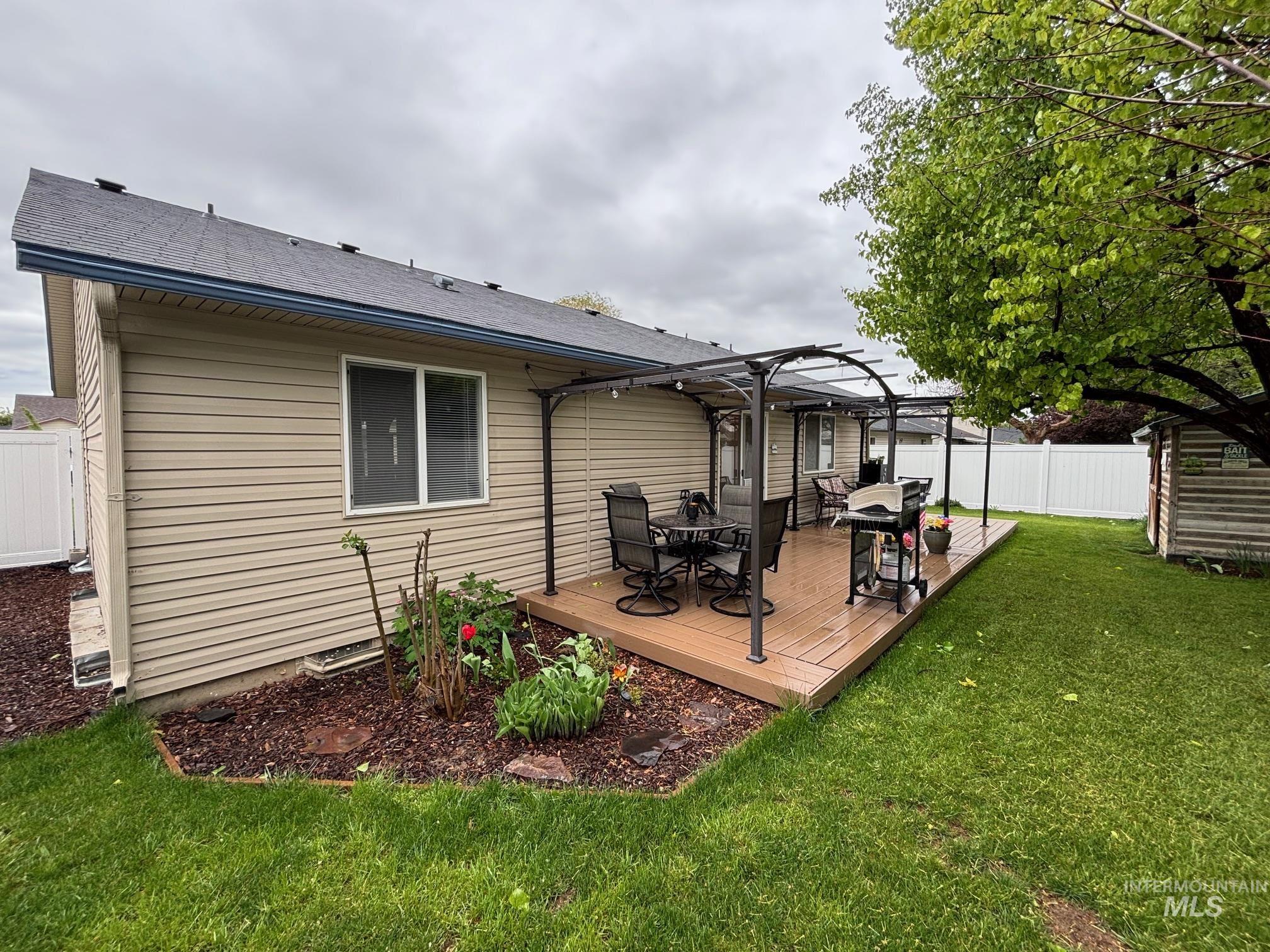 912 W Georgia Ave, Nampa, Idaho 83686, 3 Bedrooms, 2 Bathrooms, Residential For Sale, Price $379,900,MLS 98983315