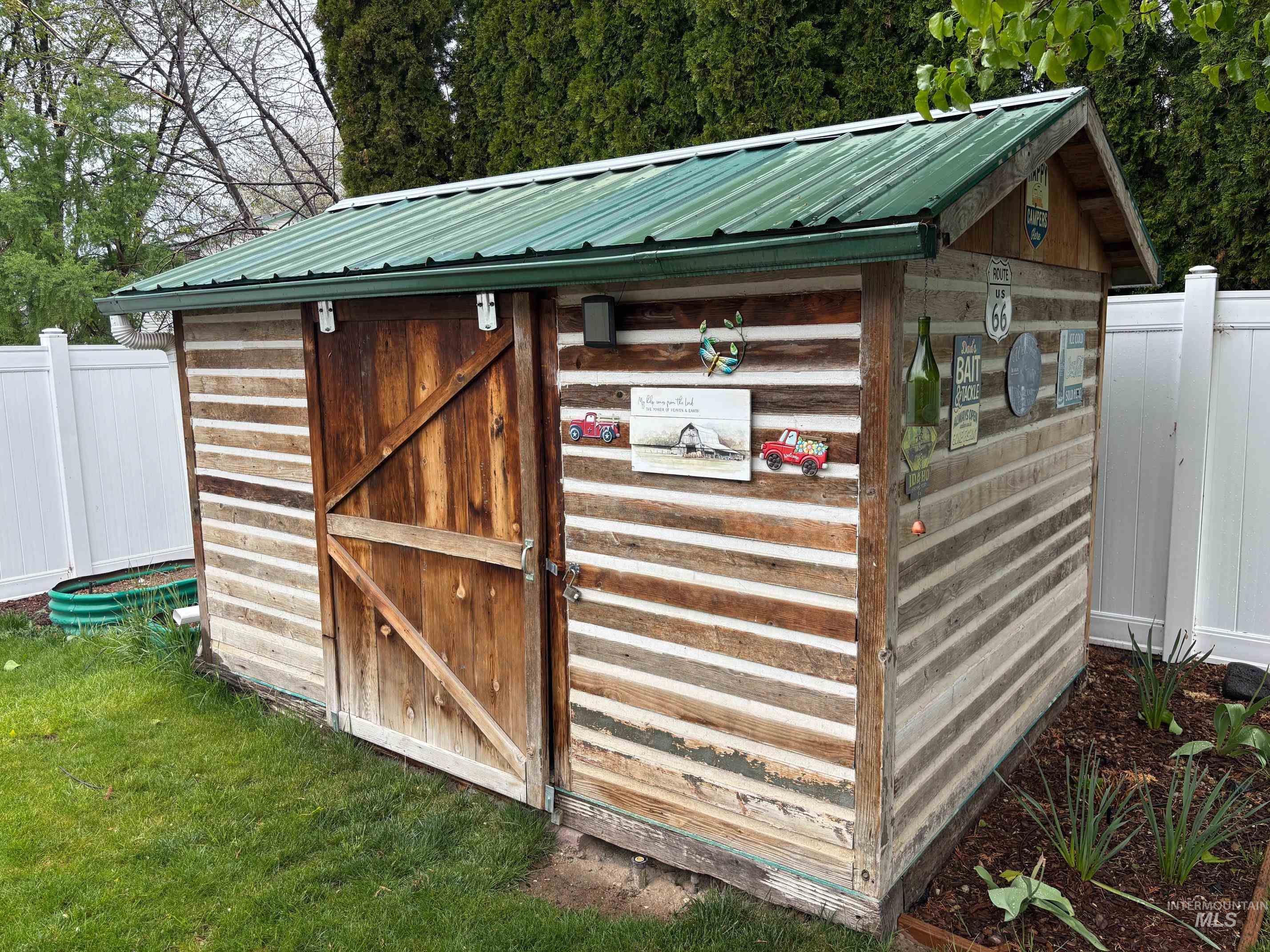 912 W Georgia Ave, Nampa, Idaho 83686, 3 Bedrooms, 2 Bathrooms, Residential For Sale, Price $379,900,MLS 98983315