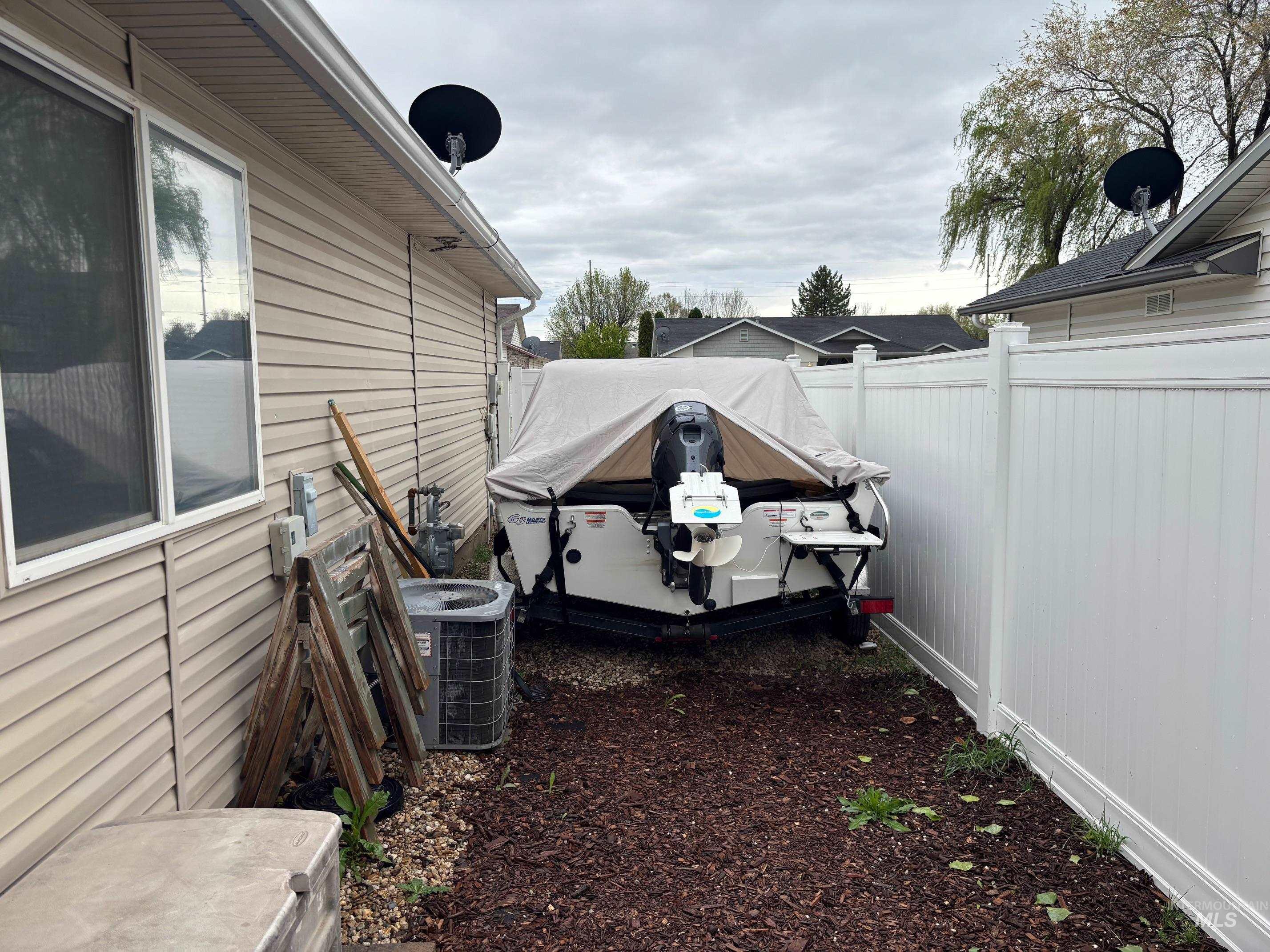 912 W Georgia Ave, Nampa, Idaho 83686, 3 Bedrooms, 2 Bathrooms, Residential For Sale, Price $379,900,MLS 98983315