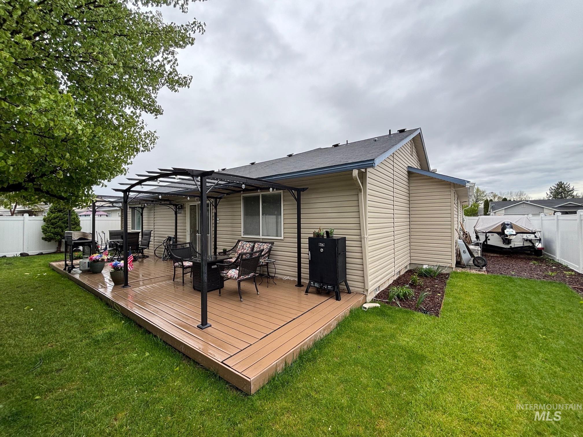 912 W Georgia Ave, Nampa, Idaho 83686, 3 Bedrooms, 2 Bathrooms, Residential For Sale, Price $379,900,MLS 98983315