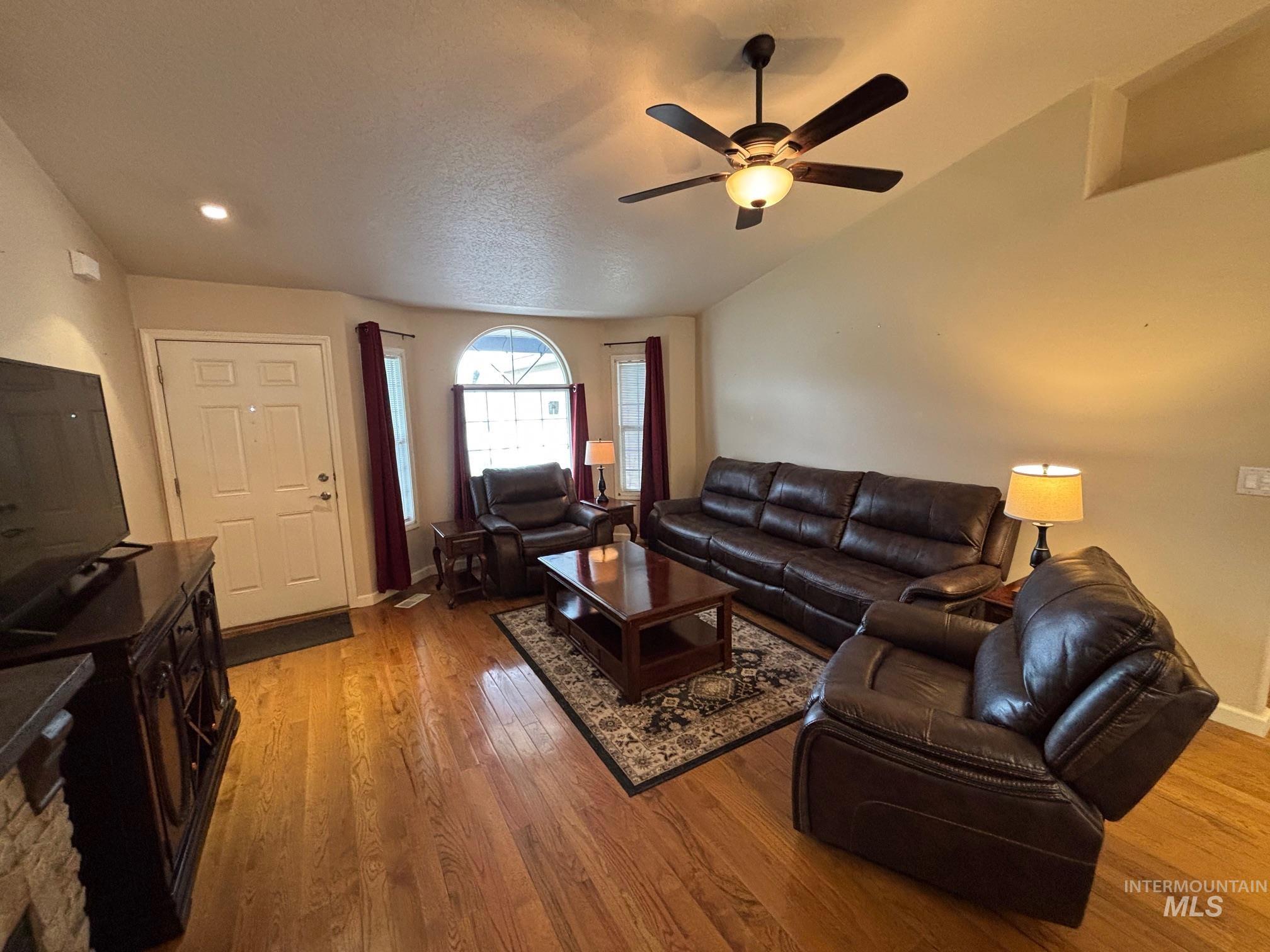 912 W Georgia Ave, Nampa, Idaho 83686, 3 Bedrooms, 2 Bathrooms, Residential For Sale, Price $379,900,MLS 98983315