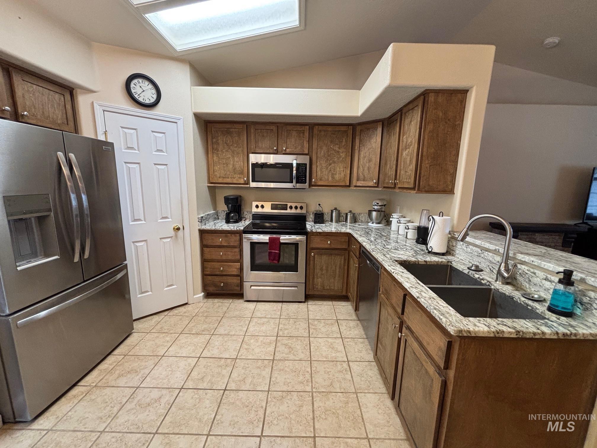 912 W Georgia Ave, Nampa, Idaho 83686, 3 Bedrooms, 2 Bathrooms, Residential For Sale, Price $379,900,MLS 98983315