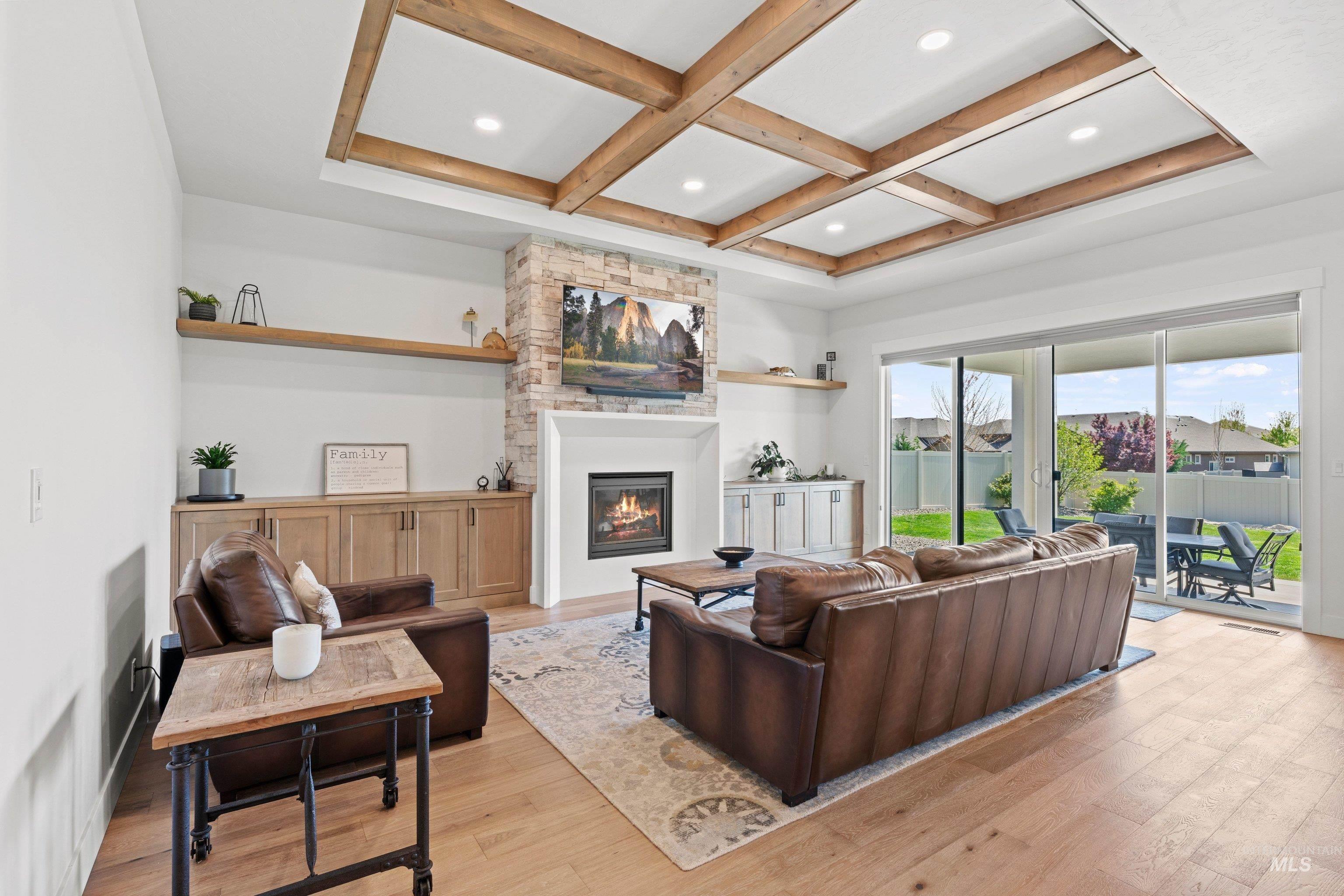 12211 W Cobalt Lake Dr., Star, Idaho 83669, 5 Bedrooms, 3.5 Bathrooms, Residential For Sale, Price $1,049,999,MLS 98983316