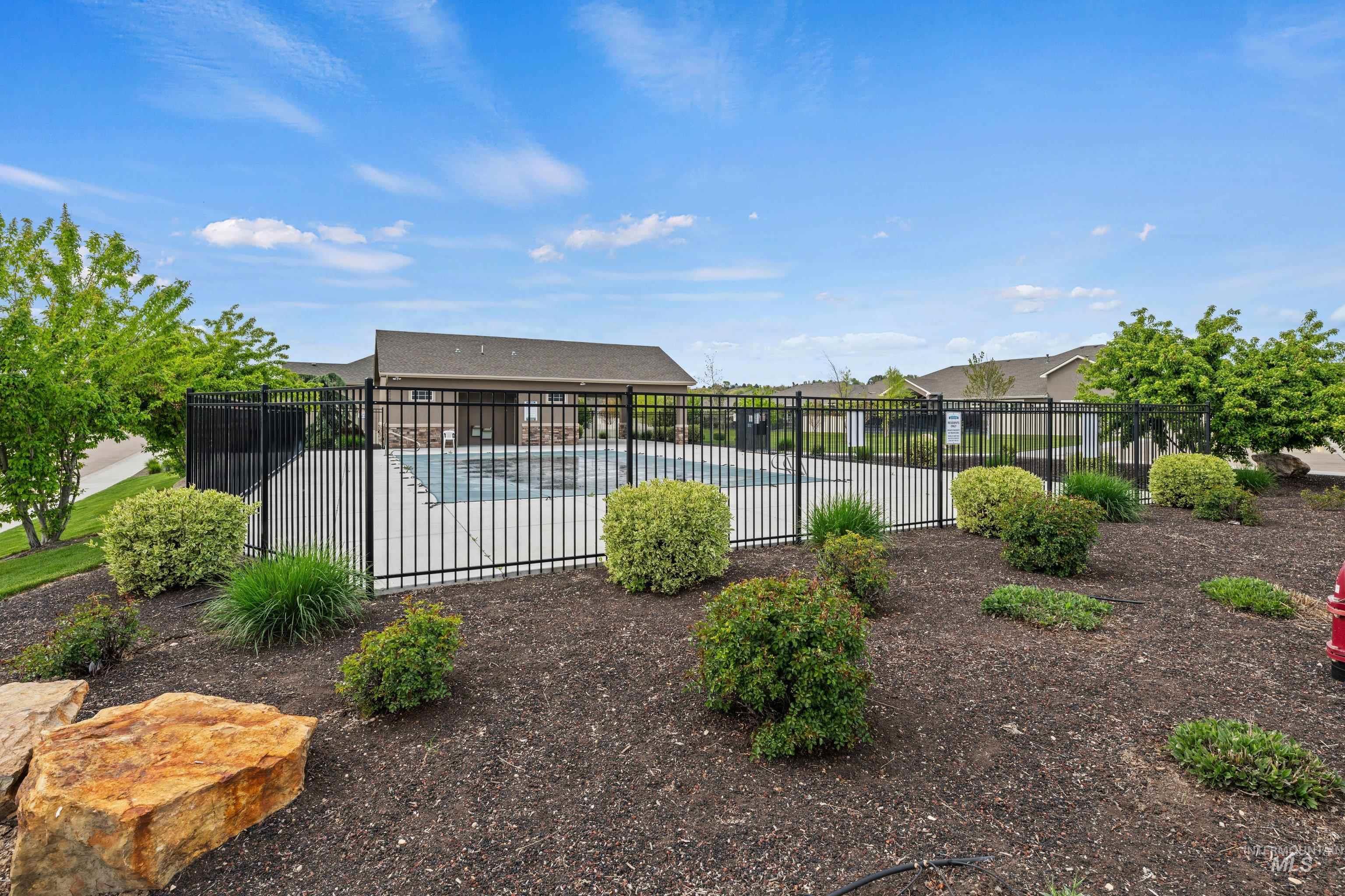 12211 W Cobalt Lake Dr., Star, Idaho 83669, 5 Bedrooms, 3.5 Bathrooms, Residential For Sale, Price $1,049,999,MLS 98983316