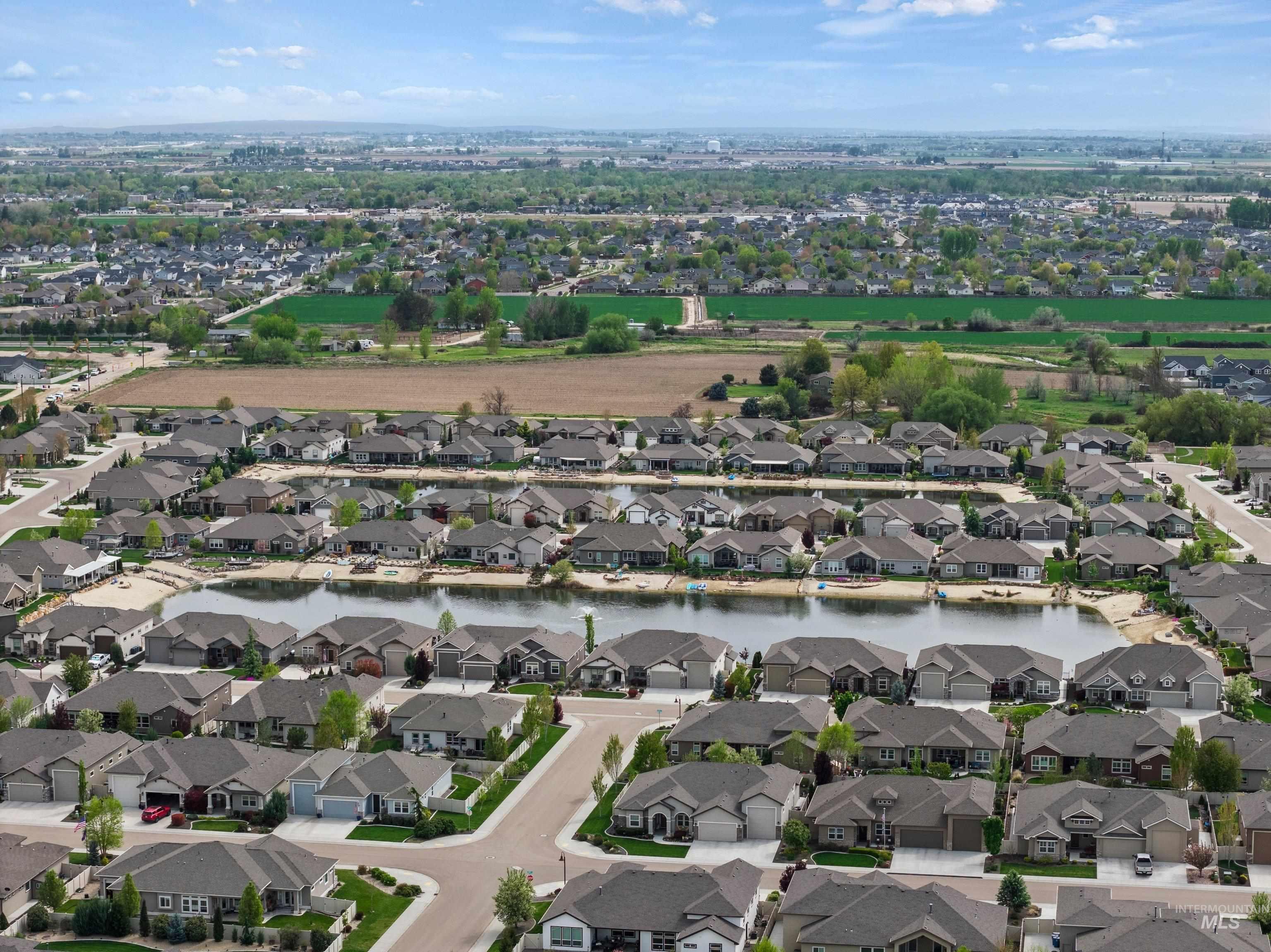 12211 W Cobalt Lake Dr., Star, Idaho 83669, 5 Bedrooms, 3.5 Bathrooms, Residential For Sale, Price $1,049,999,MLS 98983316