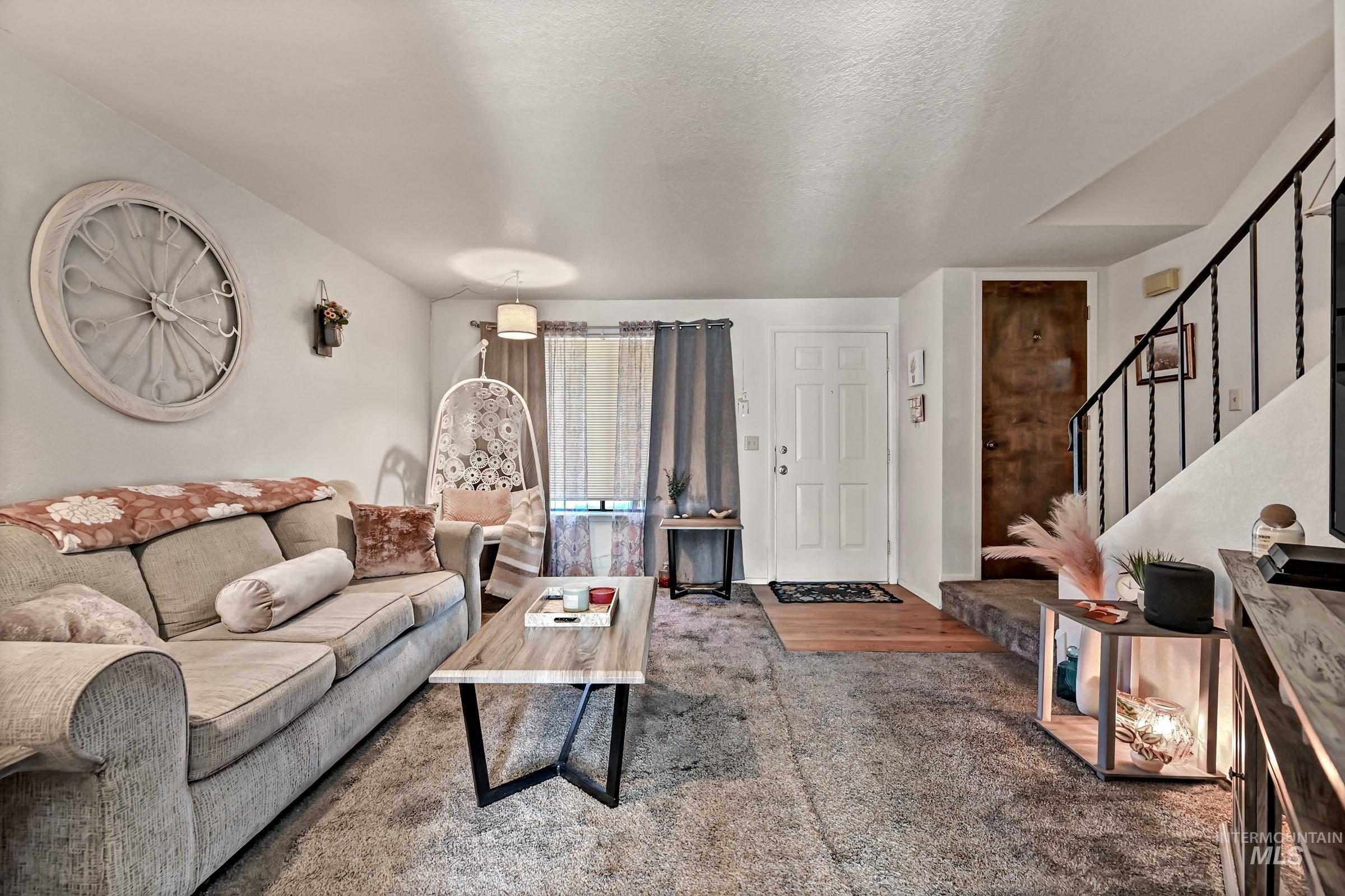 801 N Milwaukee St, Boise, Idaho 83704, 2 Bedrooms, 1.5 Bathrooms, Residential Income For Sale, Price $800,000,MLS 98983317