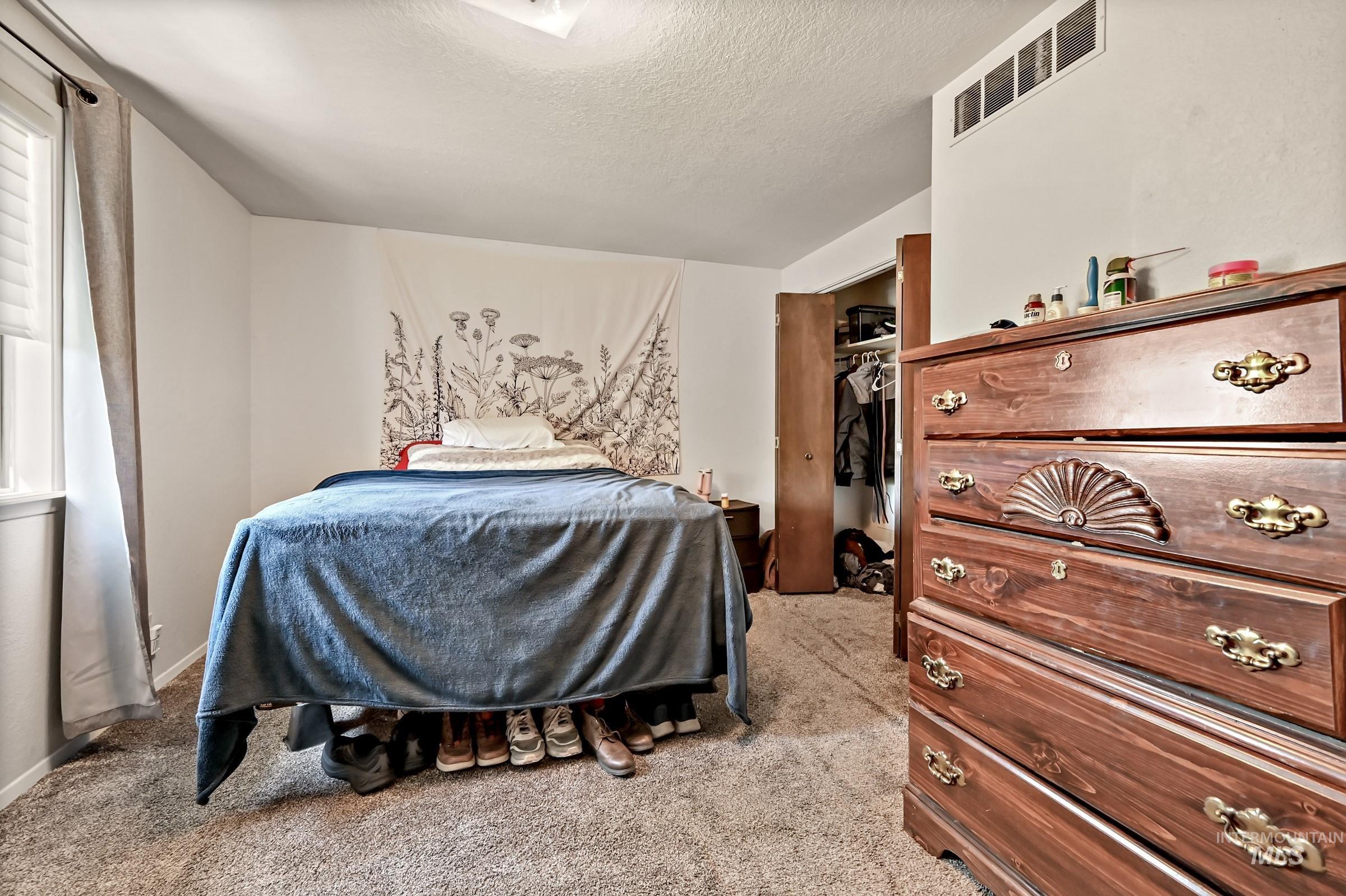 801 N Milwaukee St, Boise, Idaho 83704, 2 Bedrooms, 1.5 Bathrooms, Residential Income For Sale, Price $800,000,MLS 98983317