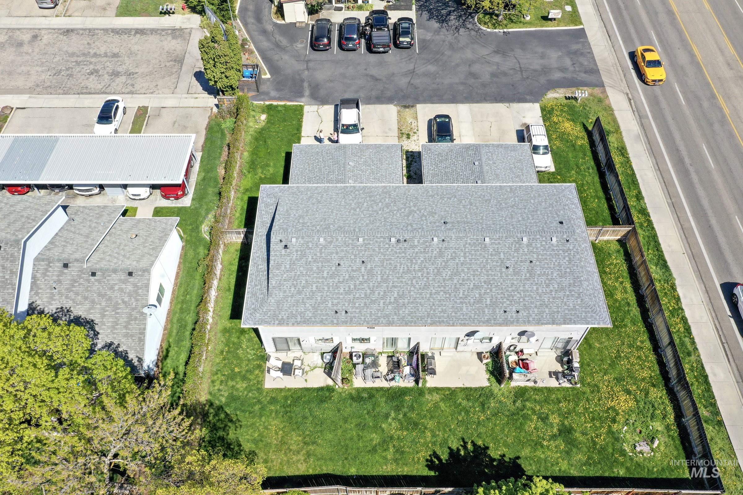 801 N Milwaukee St, Boise, Idaho 83704, 2 Bedrooms, 1.5 Bathrooms, Residential Income For Sale, Price $800,000,MLS 98983317