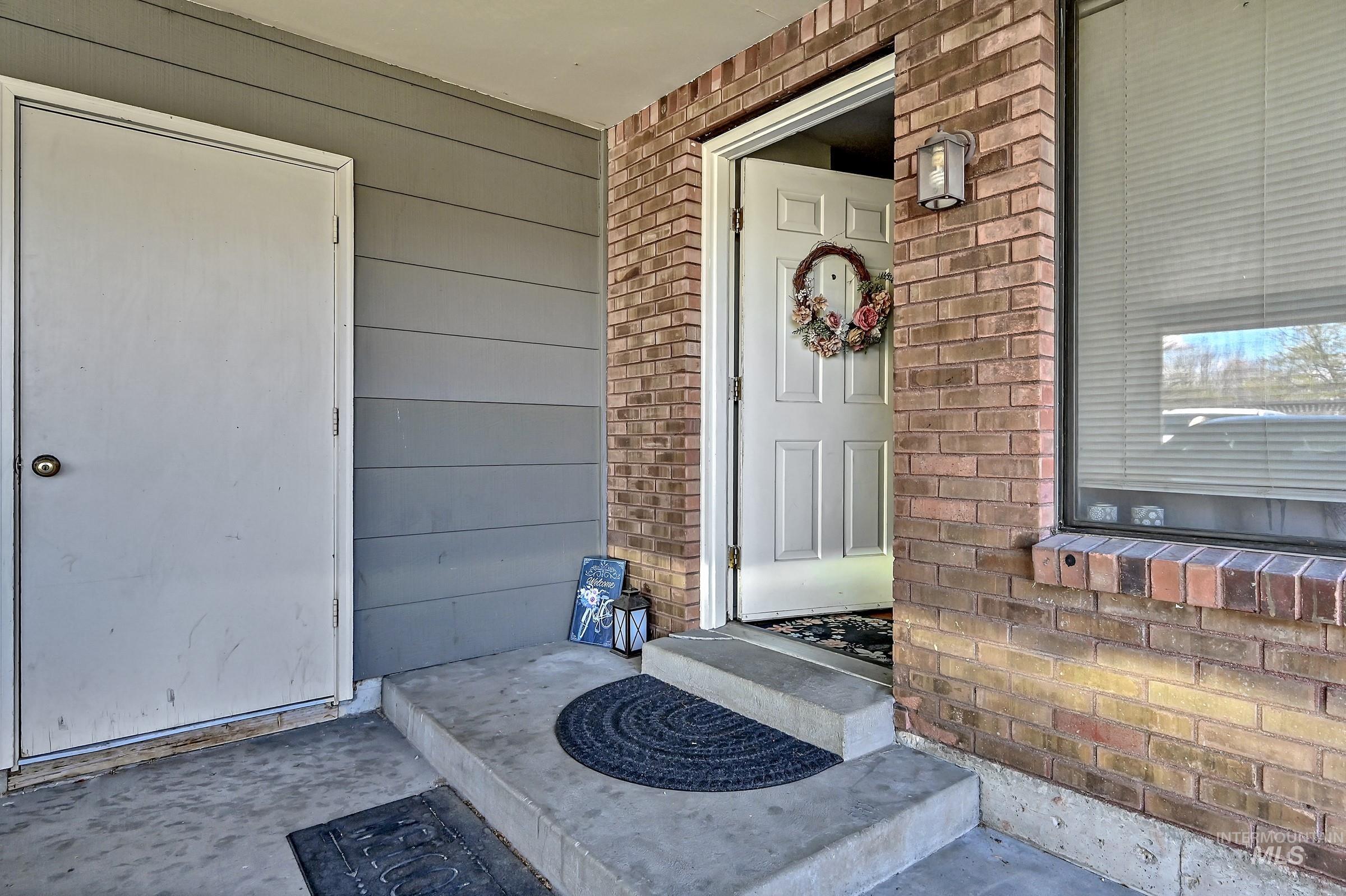 801 N Milwaukee St, Boise, Idaho 83704, 2 Bedrooms, 1.5 Bathrooms, Residential Income For Sale, Price $800,000,MLS 98983317