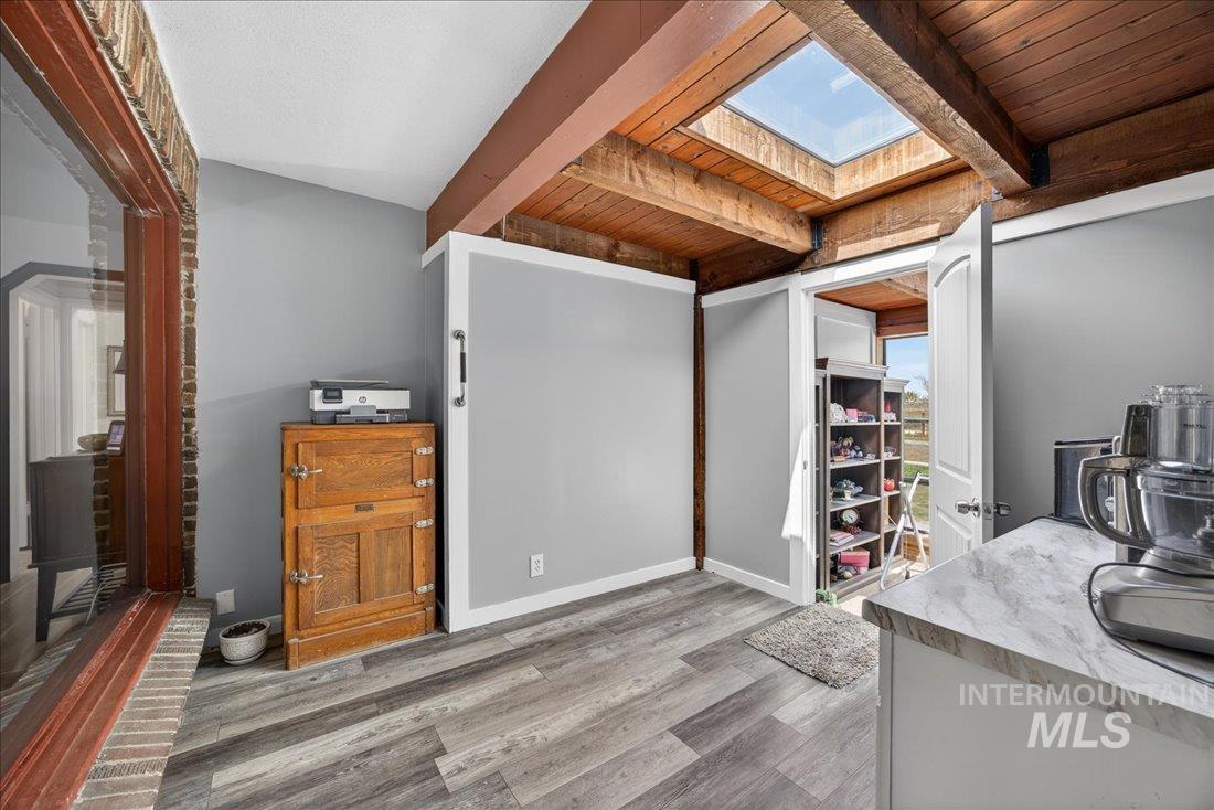 1003 Southside, Nampa, Idaho 83686, 5 Bedrooms, 3 Bathrooms, Residential For Sale, Price $569,990,MLS 98983318