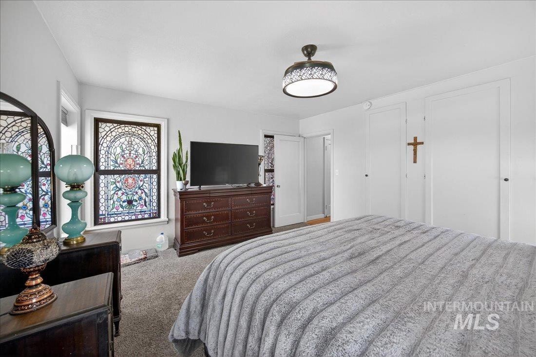 1003 Southside, Nampa, Idaho 83686, 5 Bedrooms, 3 Bathrooms, Residential For Sale, Price $569,990,MLS 98983318