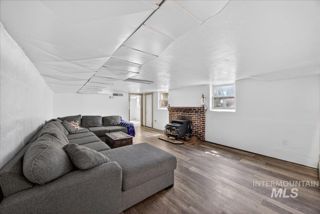 1003 Southside, Nampa, Idaho 83686, 5 Bedrooms, 3 Bathrooms, Residential For Sale, Price $569,990,MLS 98983318