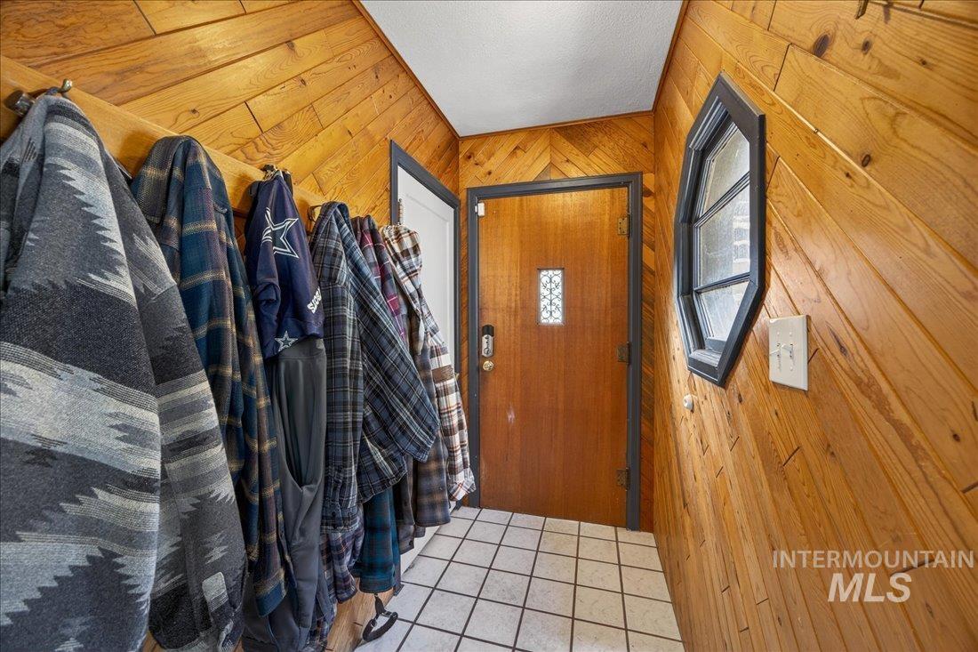 1003 Southside, Nampa, Idaho 83686, 5 Bedrooms, 3 Bathrooms, Residential For Sale, Price $569,990,MLS 98983318