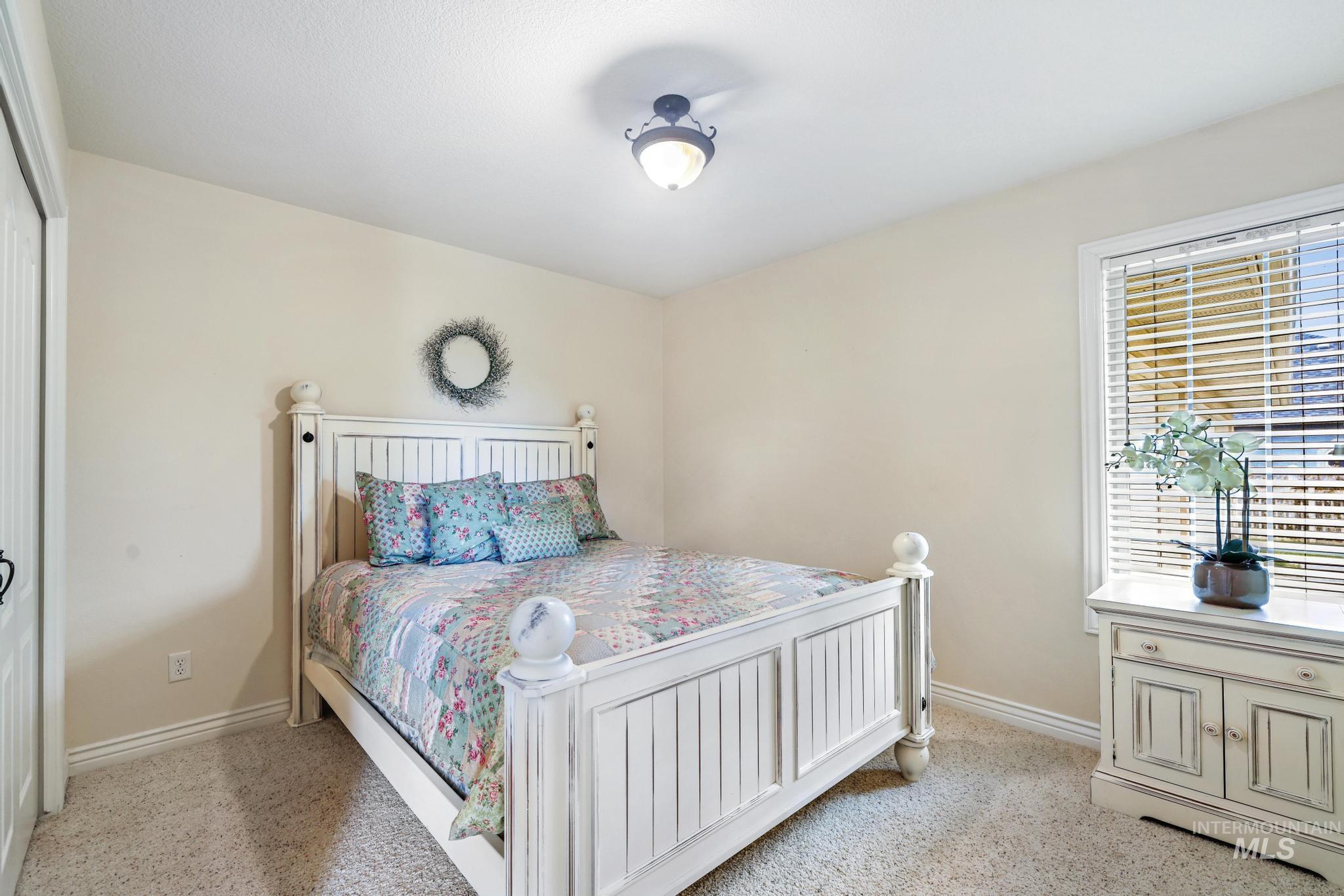 389 Greenbrier Dr, Heyburn, Idaho 83336-0000, 4 Bedrooms, 3 Bathrooms, Residential For Sale, Price $600,000, 98983321